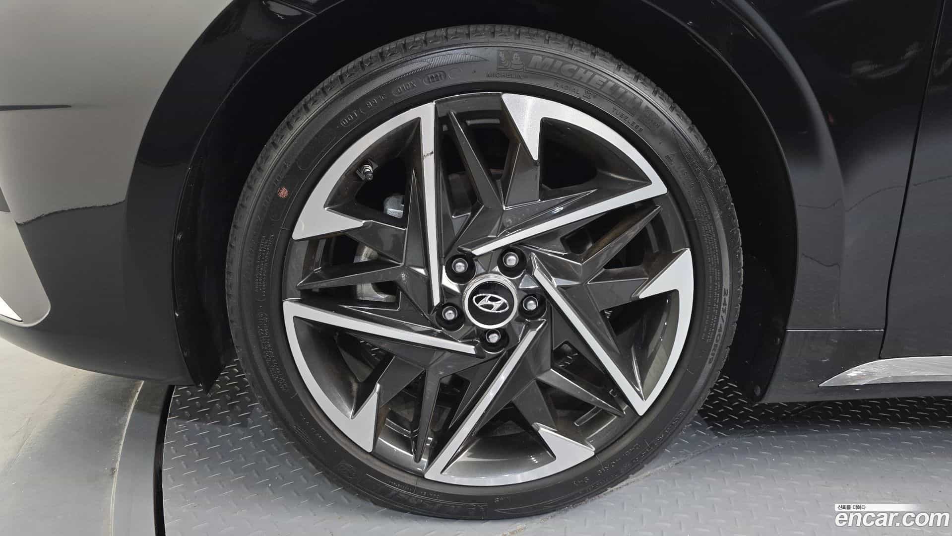Grandeur Hyundai 2022.0-OUTER-005