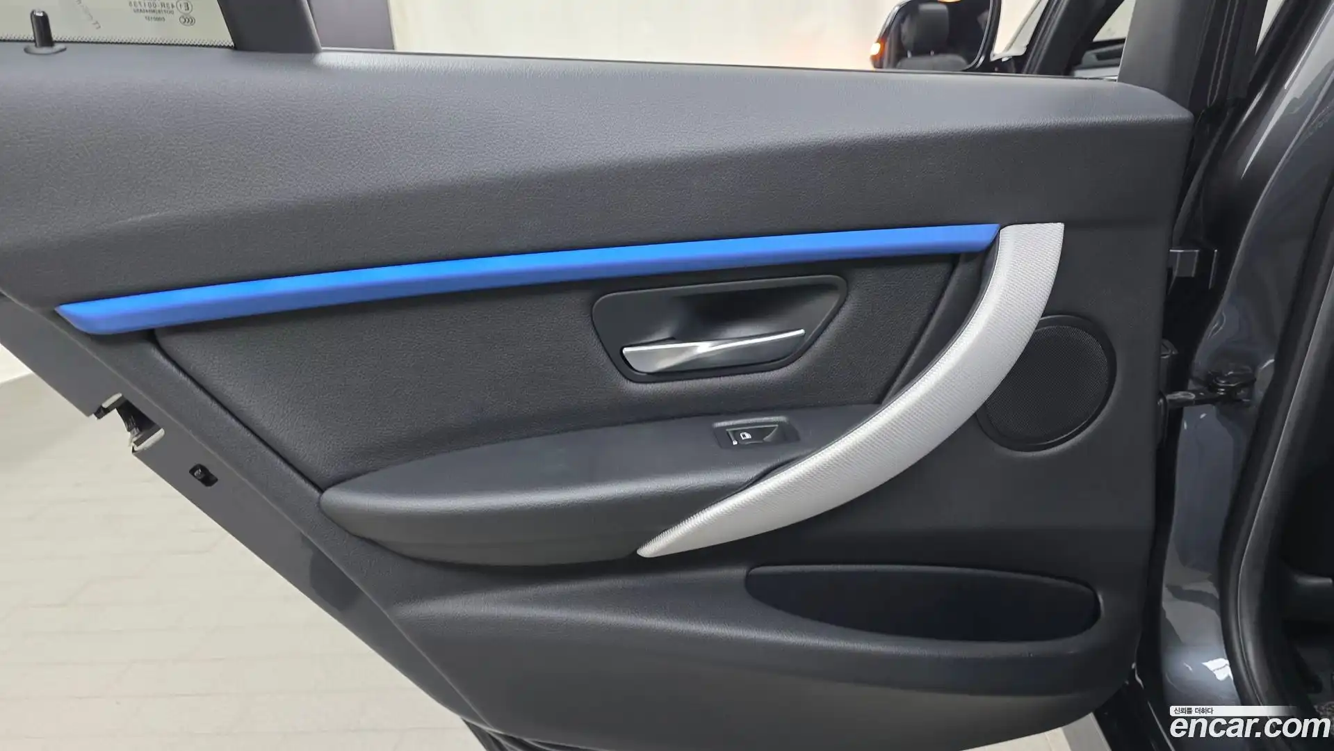 3-Series BMW 2016.9-INNER-035