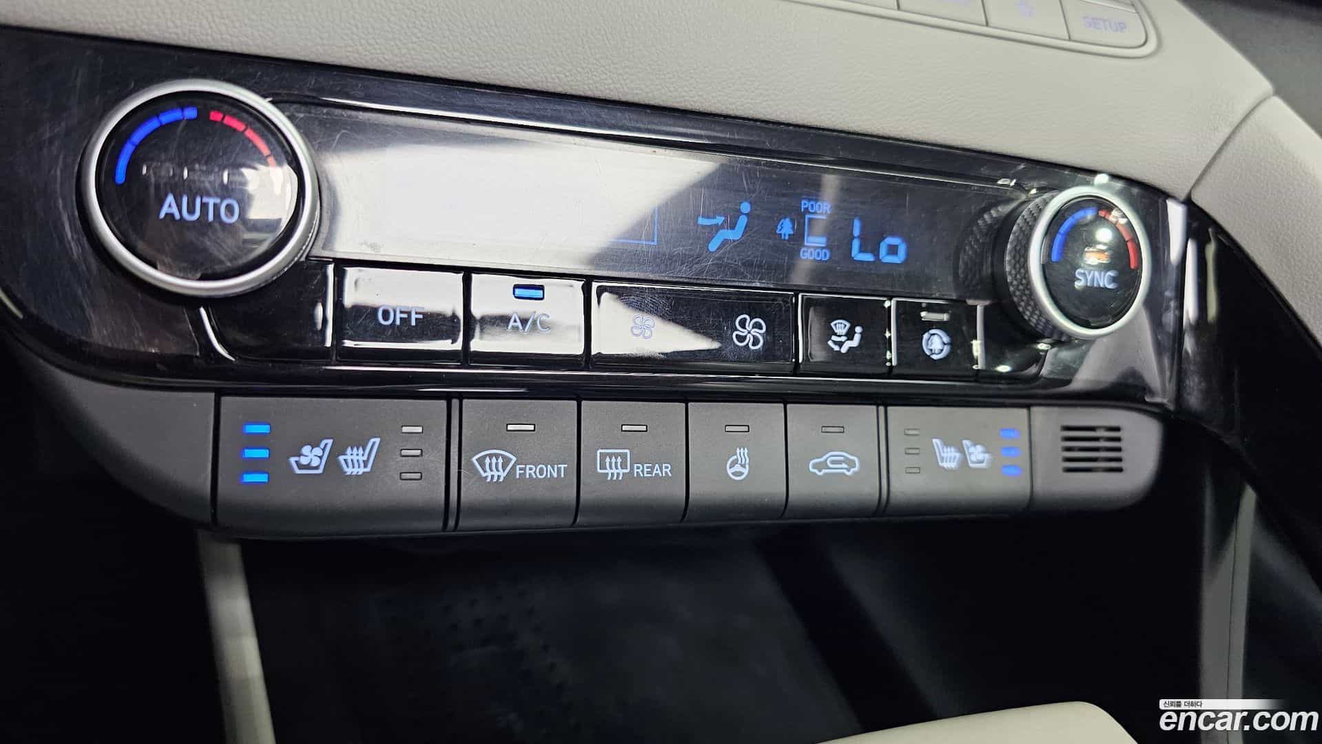 AVANTE Hyundai 2022.7-OPTION-046