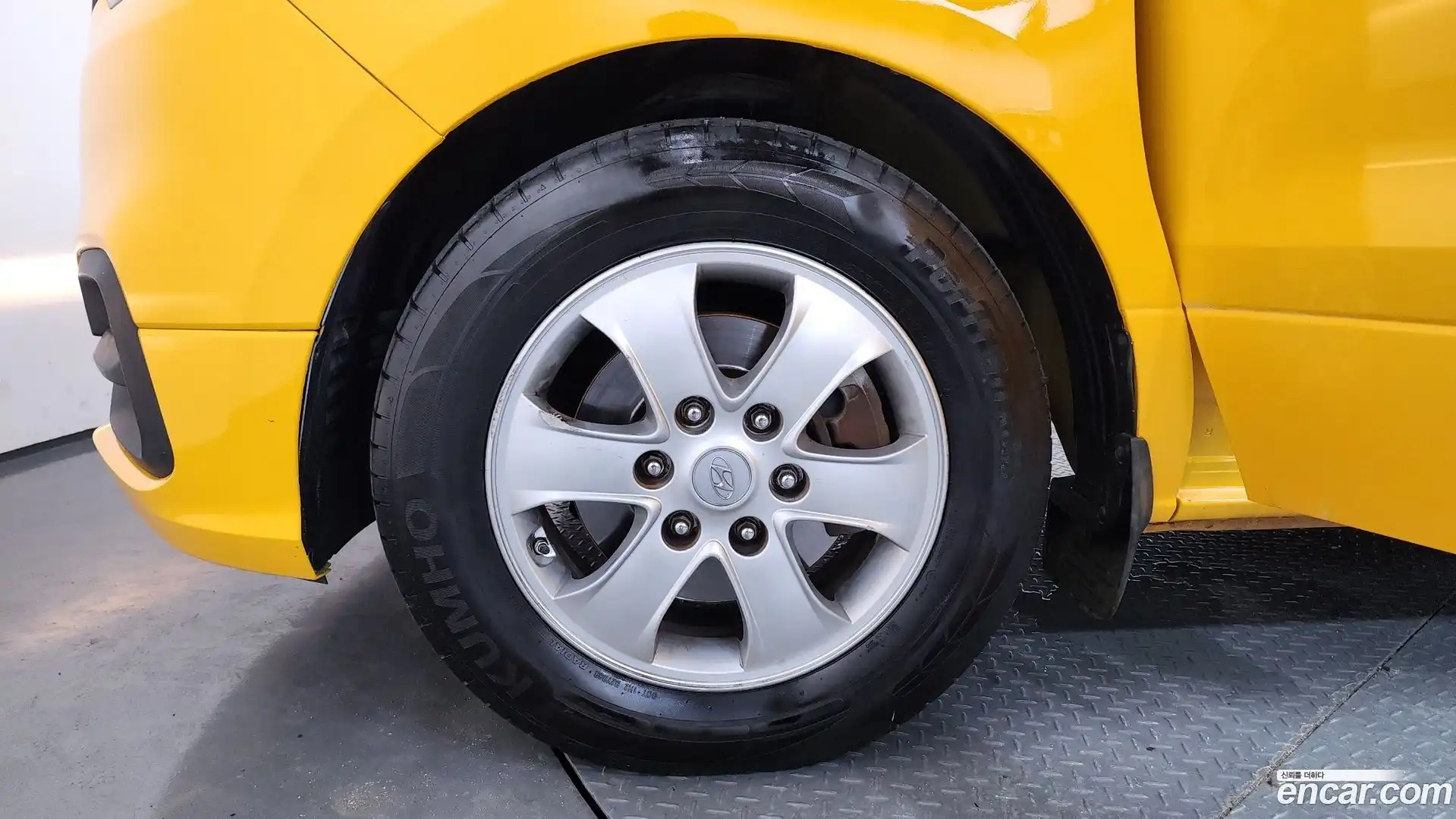Starex Hyundai 2018.6-OUTER-005