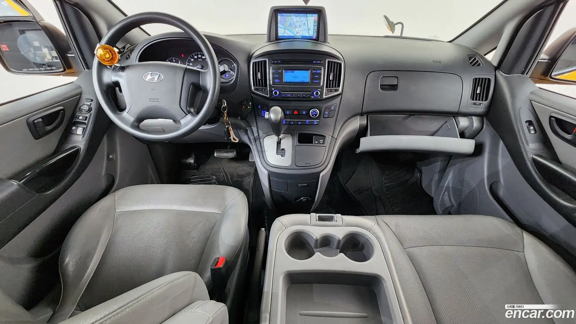 Starex Hyundai 2018.6-INNER-007