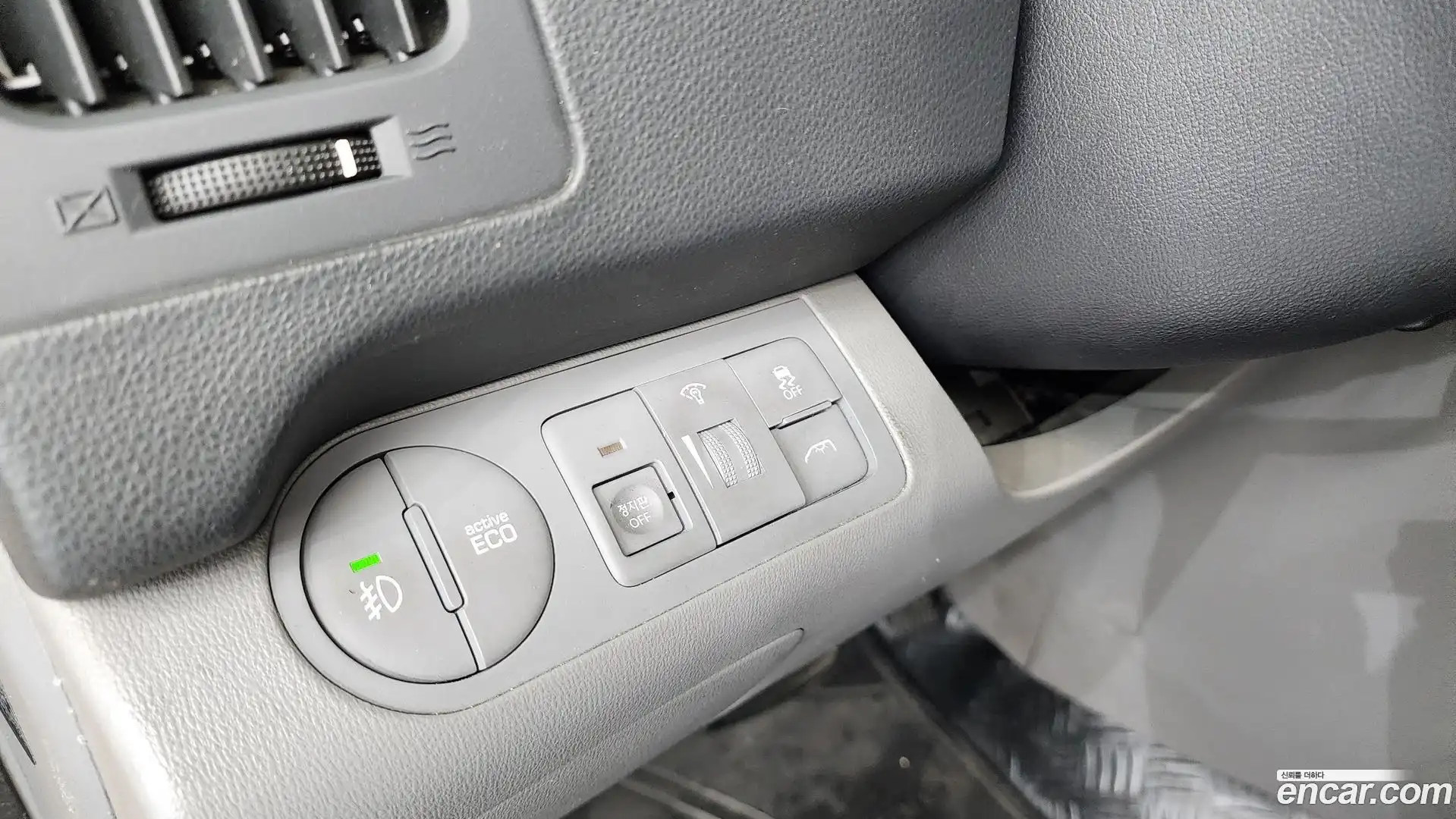 Starex Hyundai 2018.6-OPTION-024