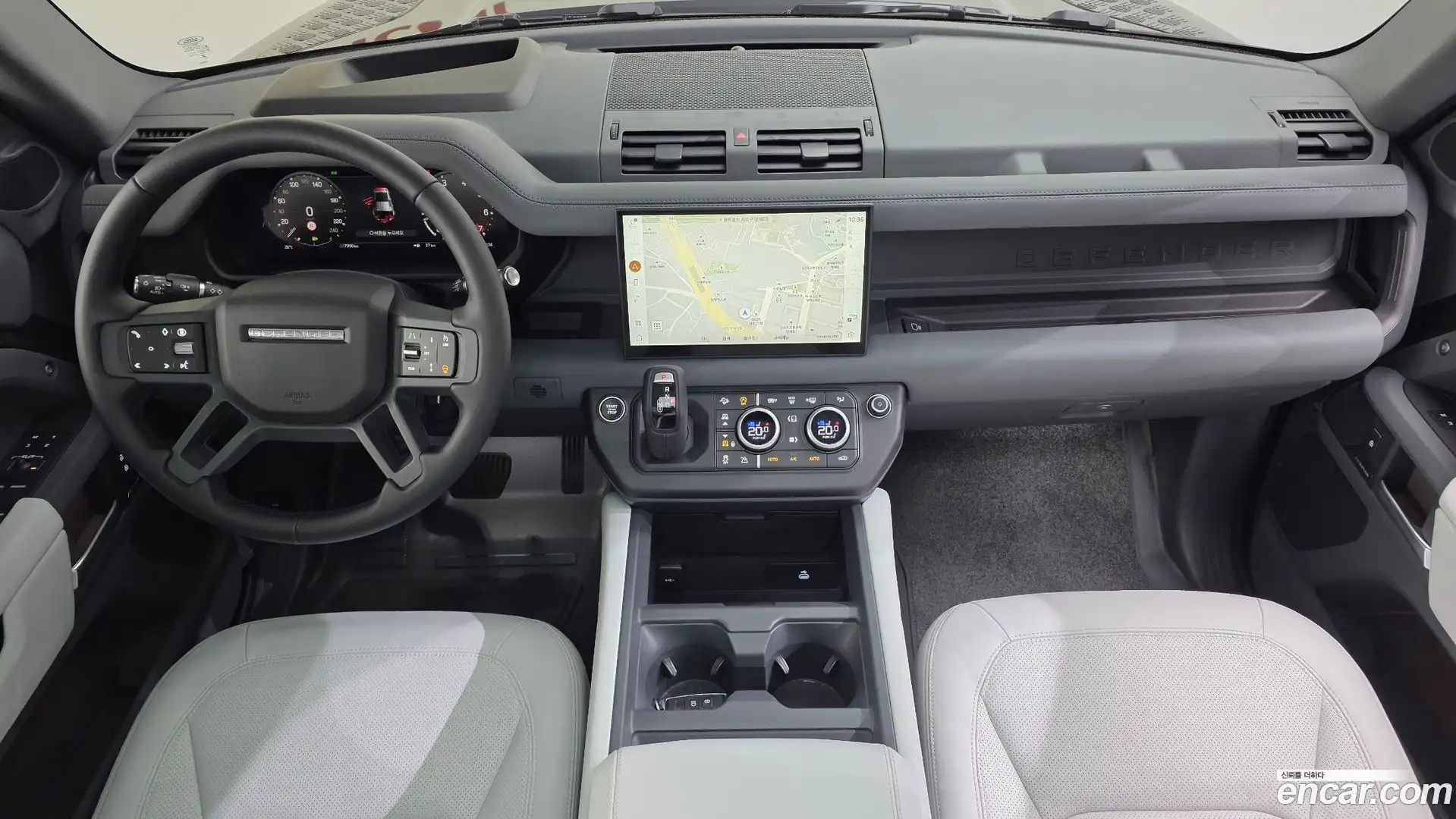 Defender Land Rover 2025.8-INNER-009