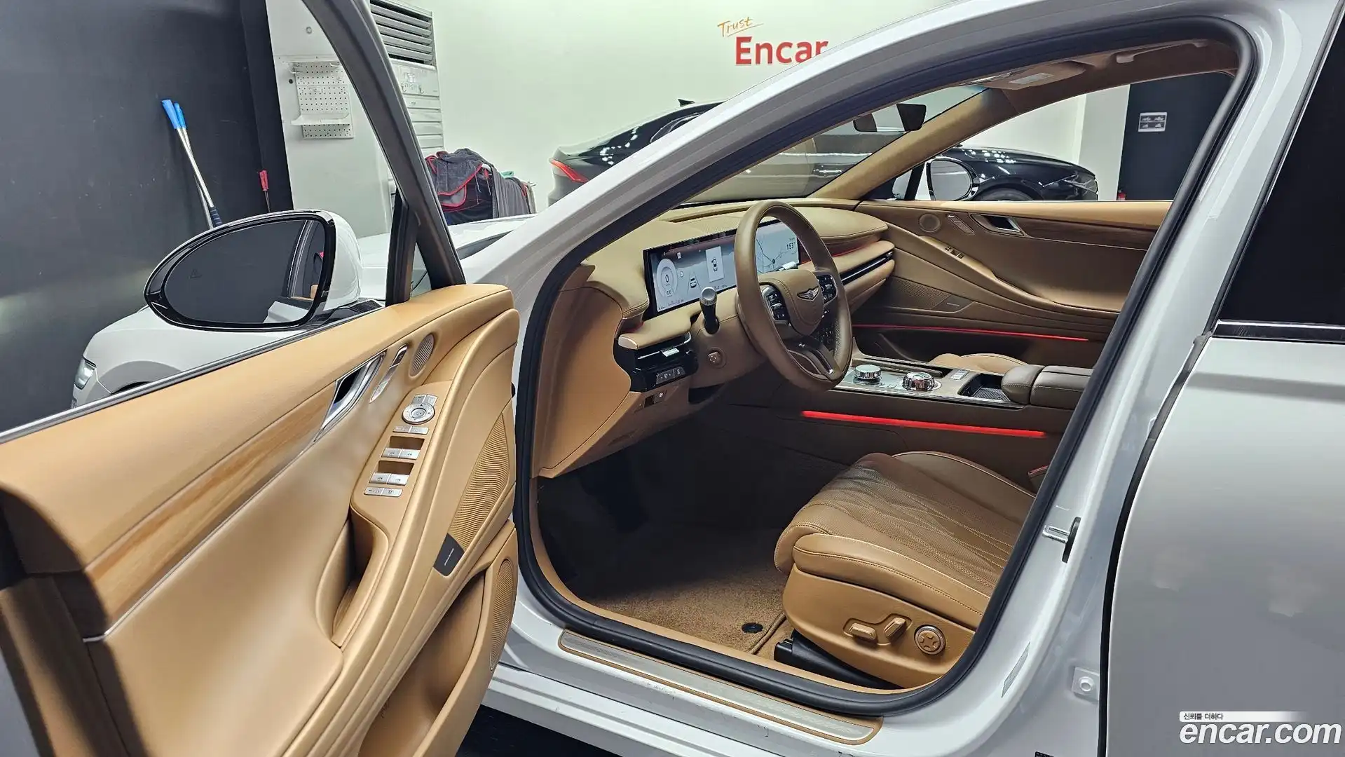 G80 Genesis 2024.4-INNER-010