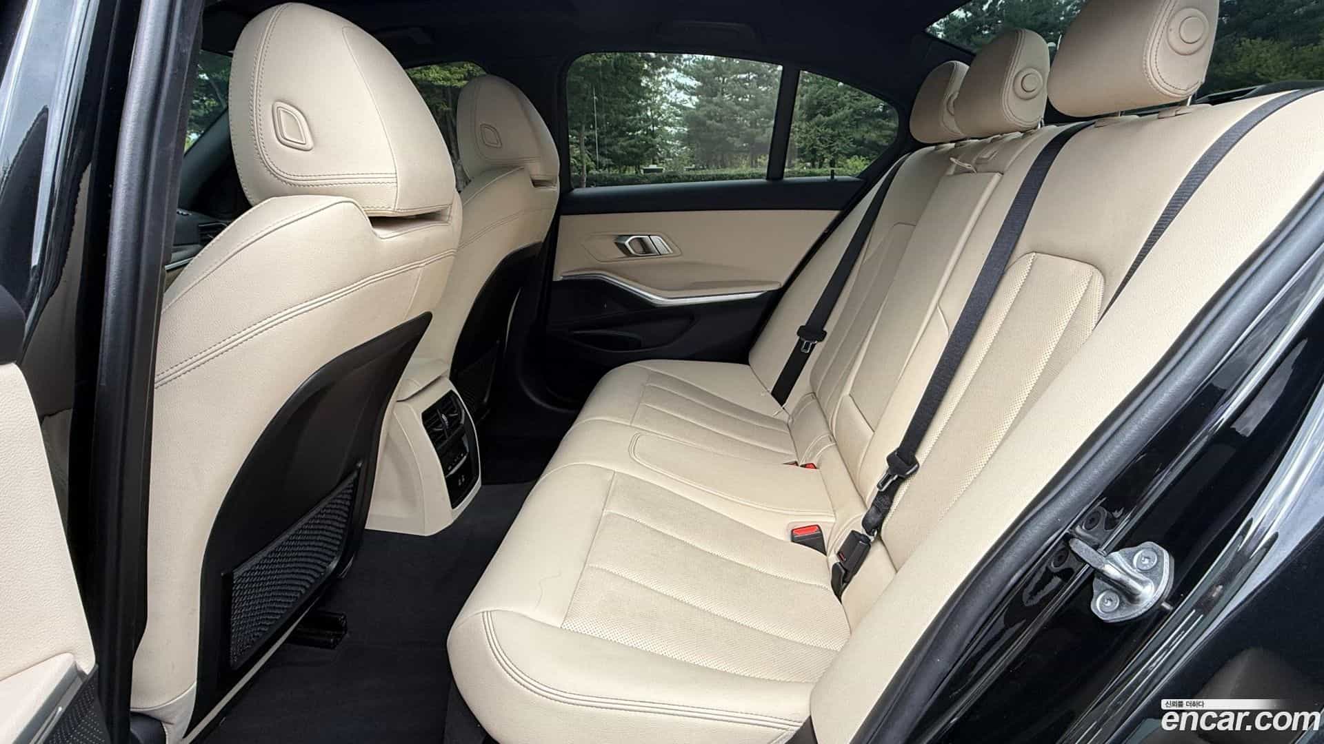 3-Series BMW 2022.10-OPTION-015