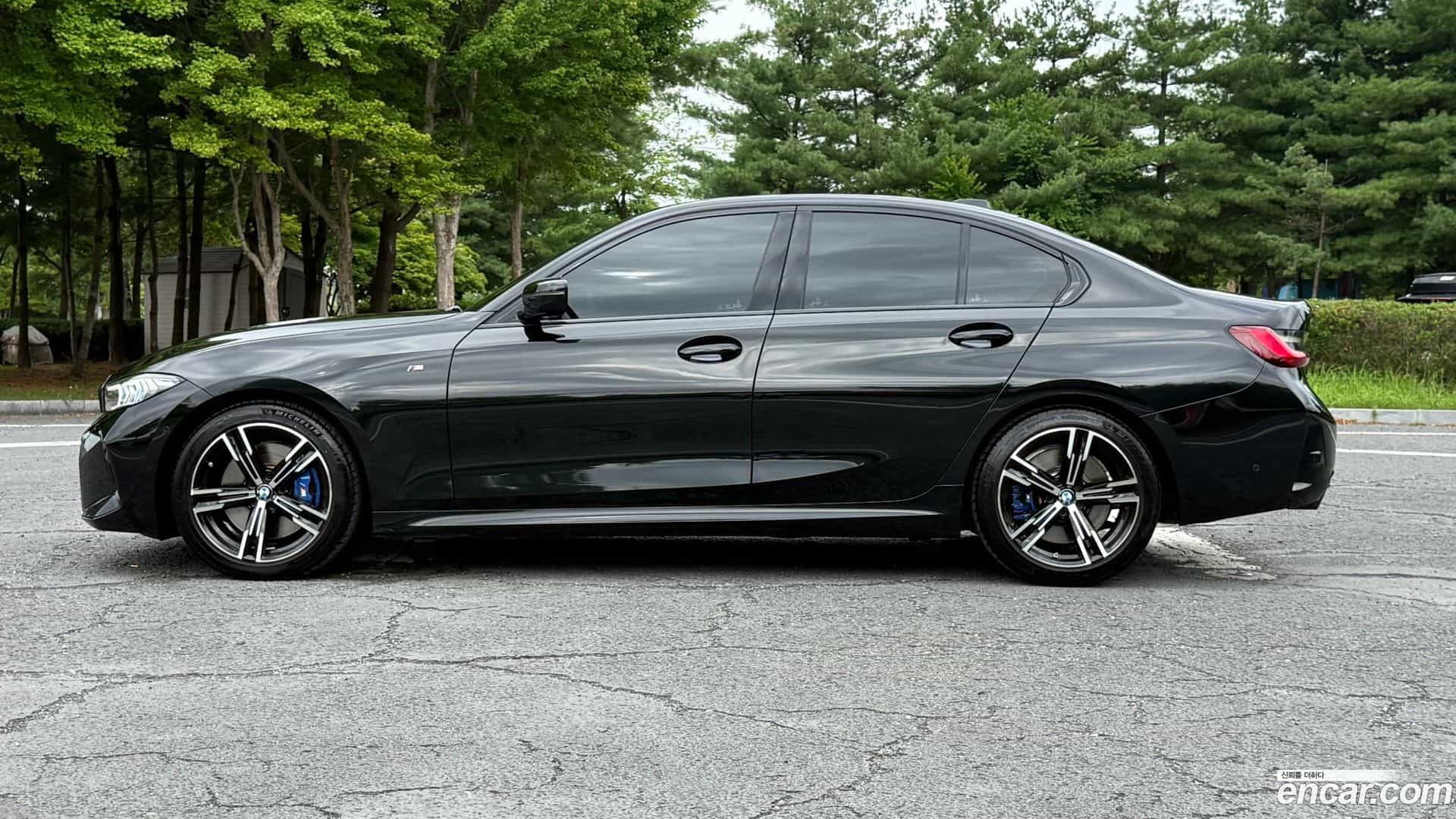 3-Series BMW 2022.10-OPTION-023