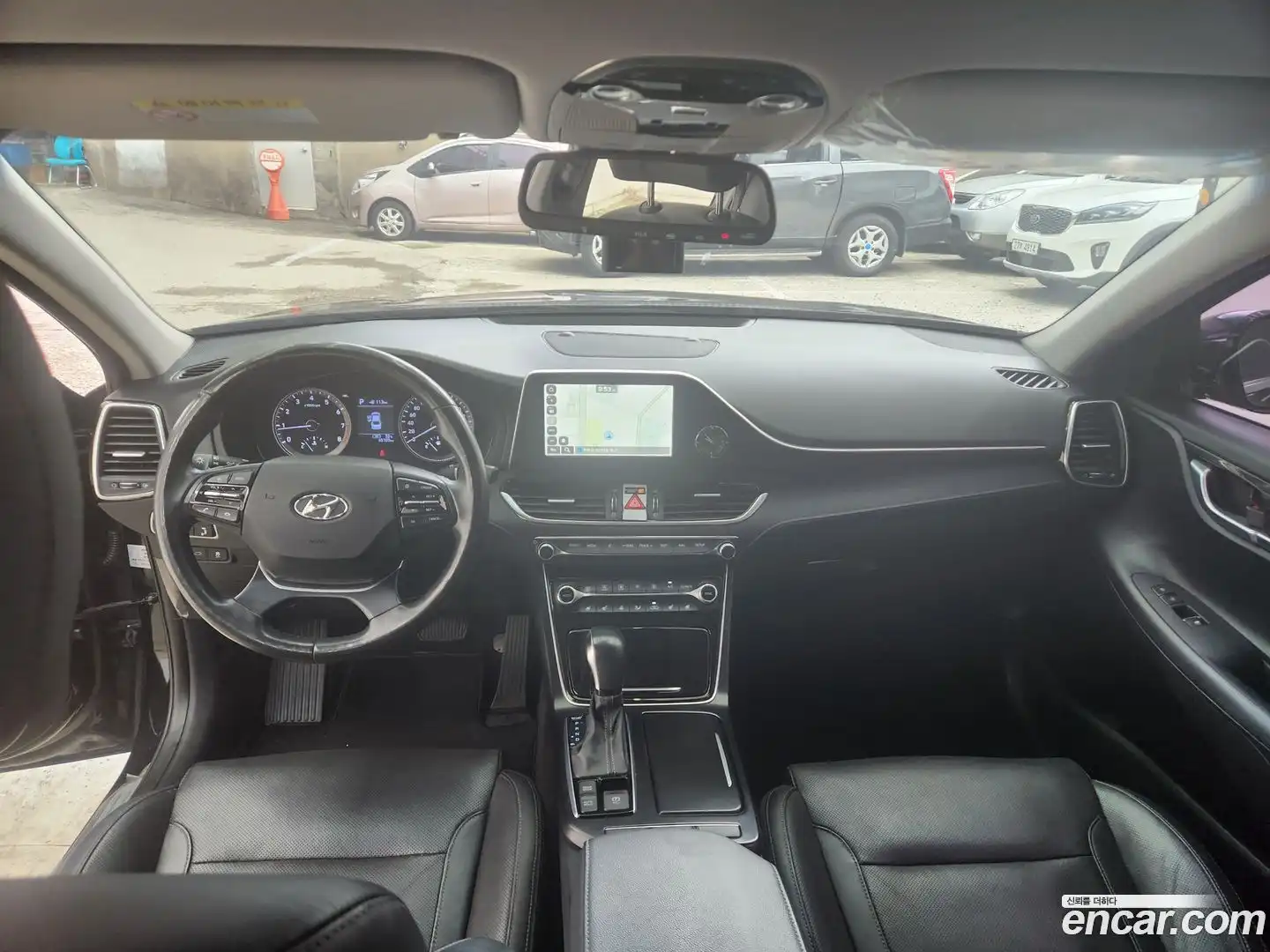 Grandeur Hyundai 2019.2-INNER-007