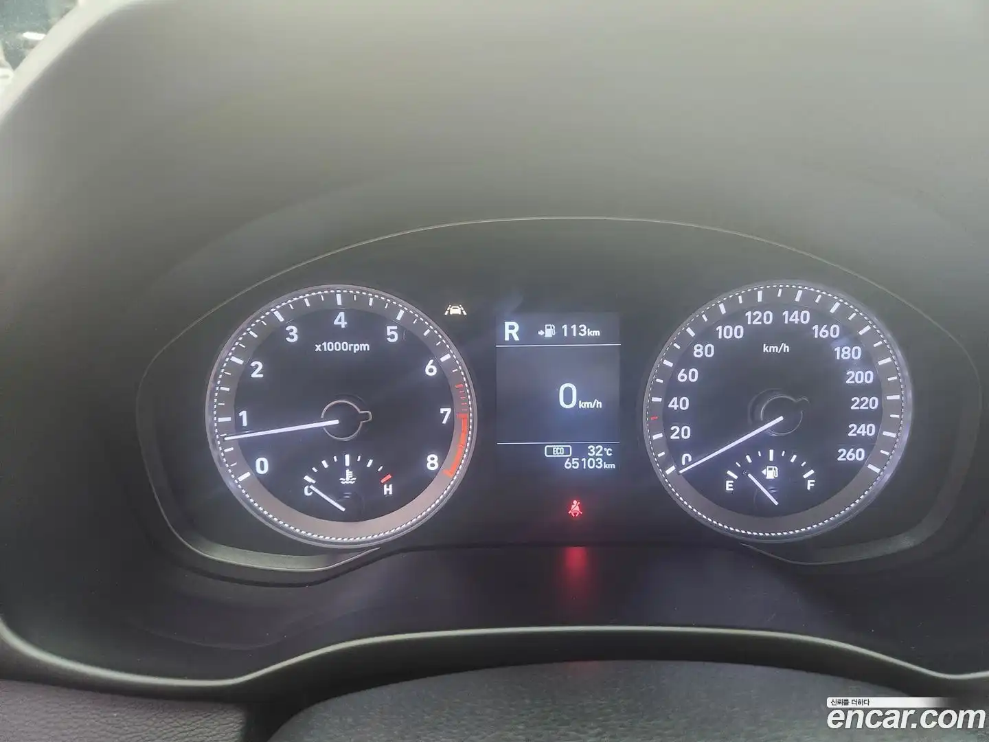 Grandeur Hyundai 2019.2-INNER-008