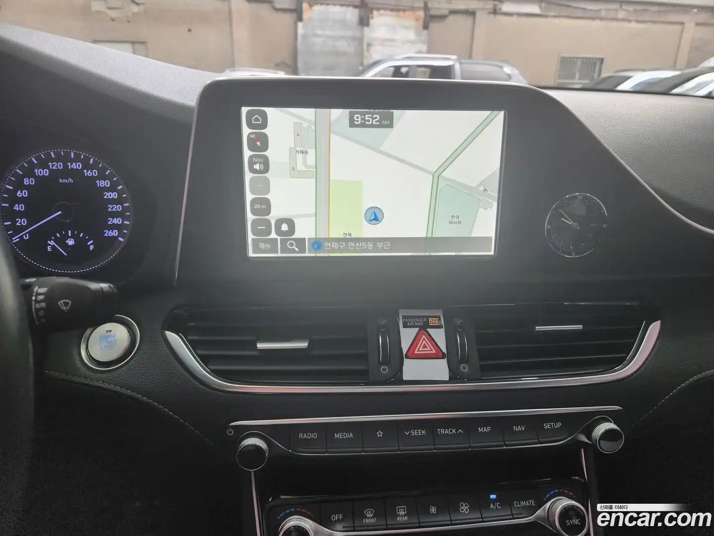 Grandeur Hyundai 2019.2-INNER-009