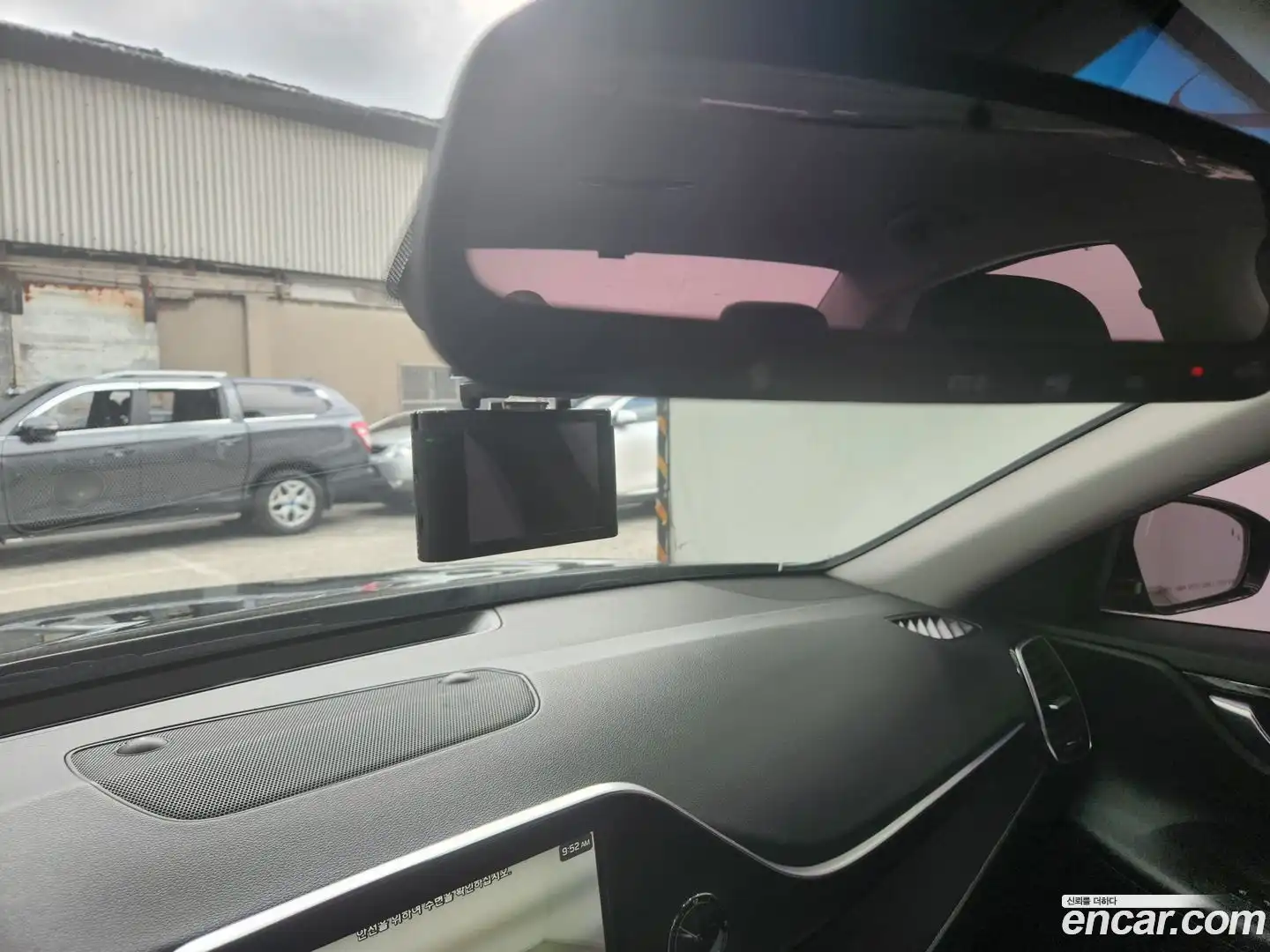 Grandeur Hyundai 2019.2-OPTION-015