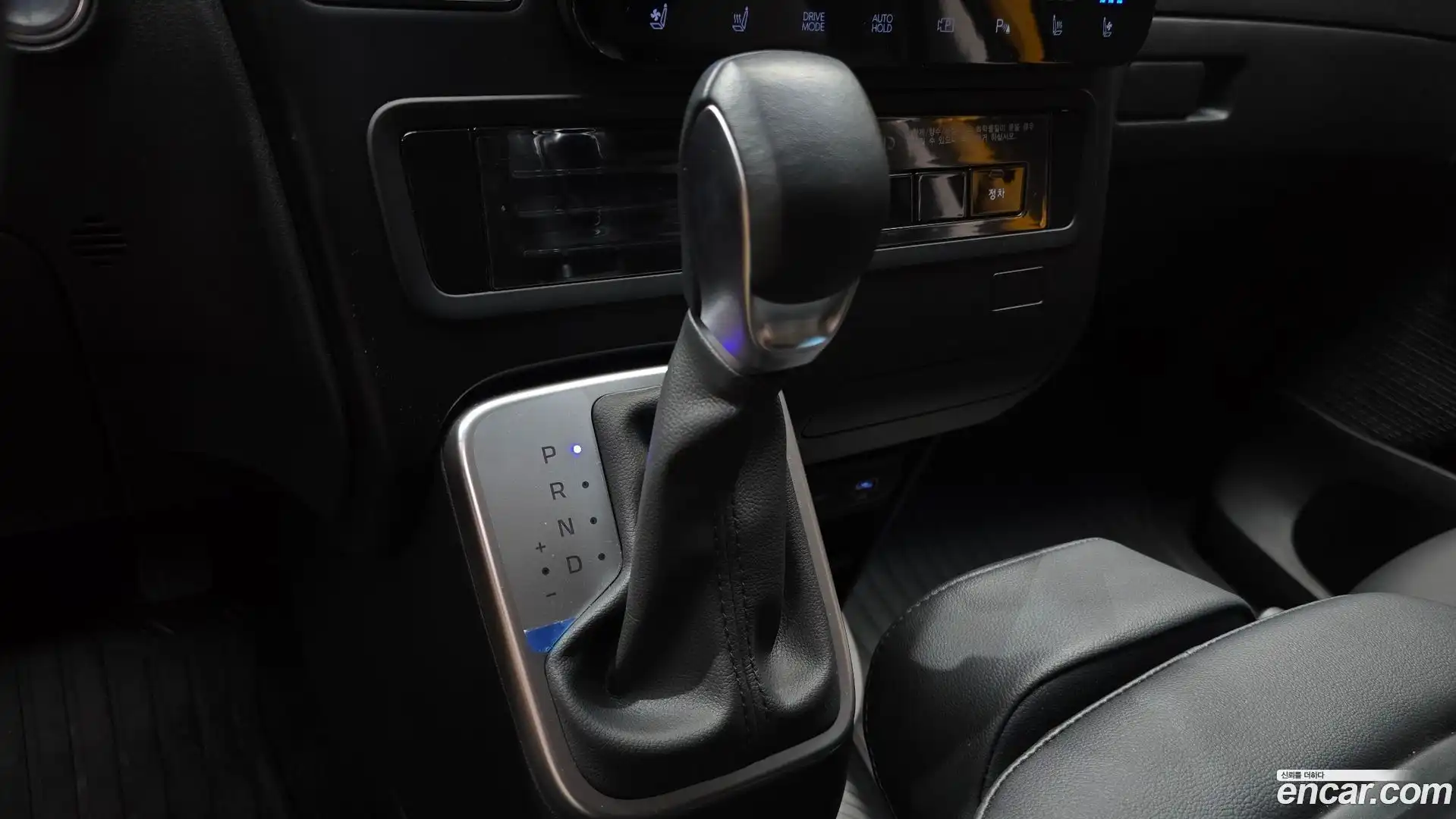 Staria Hyundai 2024.10-INNER-009