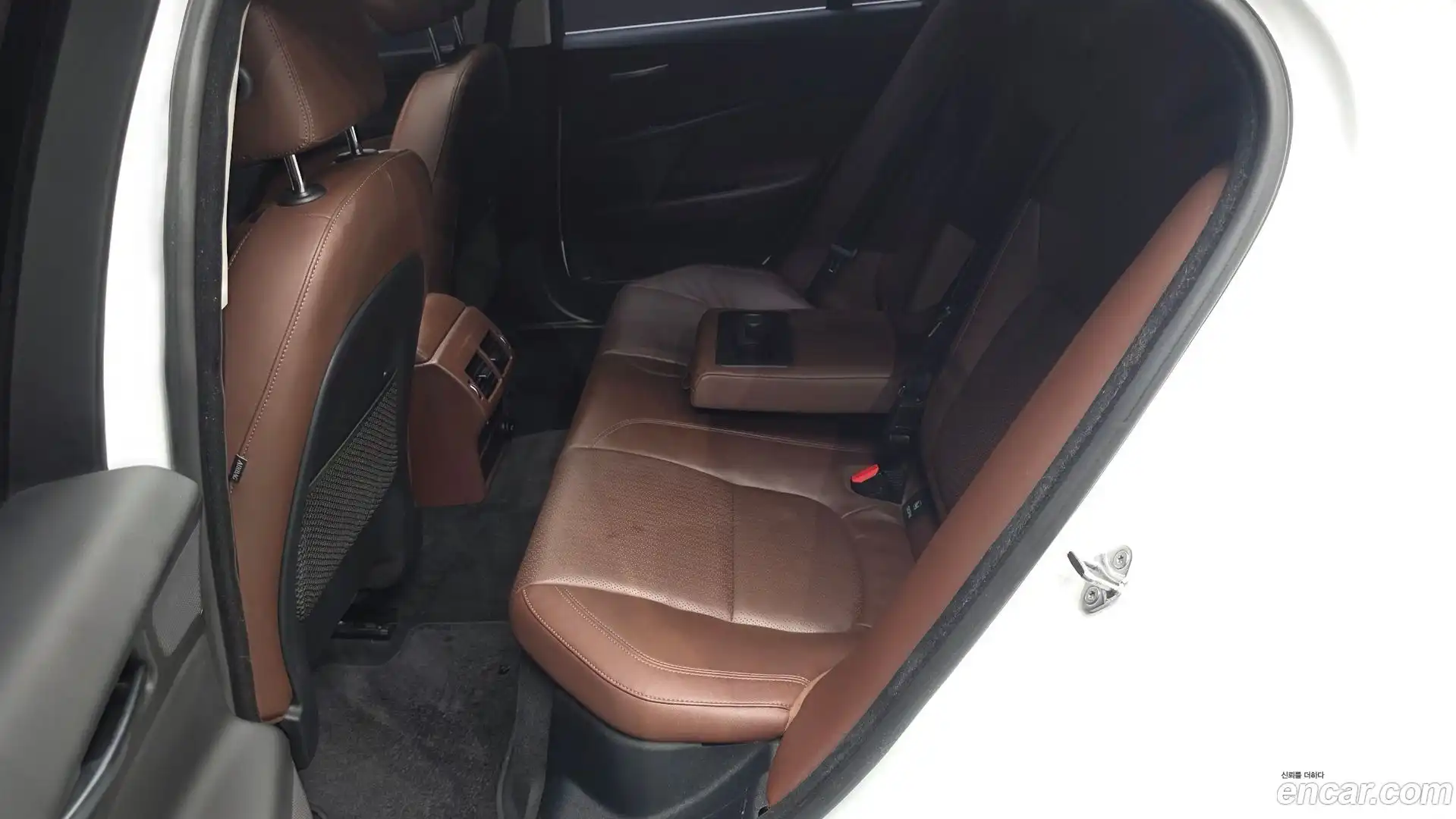 XE Jaguar 2017.9-OPTION-016