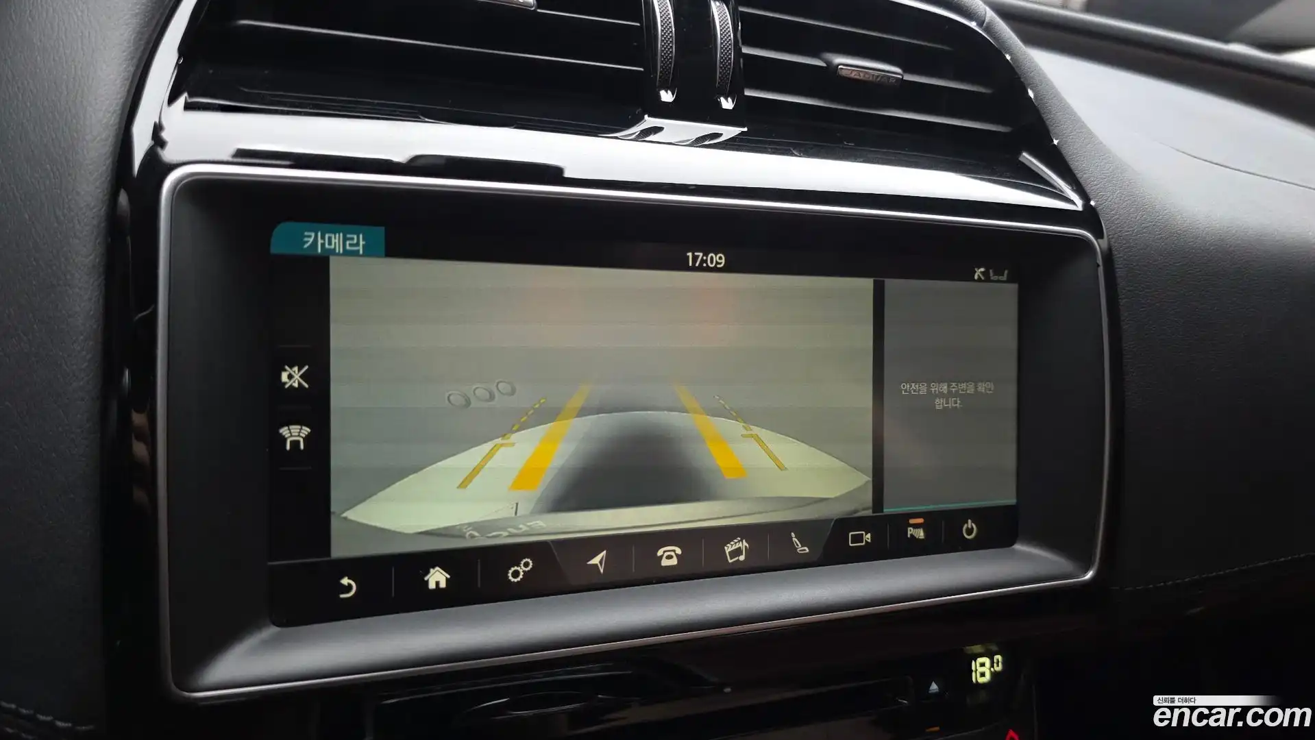 XE Jaguar 2017.9-OPTION-019