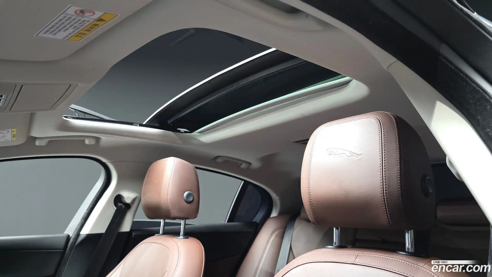 XE Jaguar 2017.9-OPTION-021