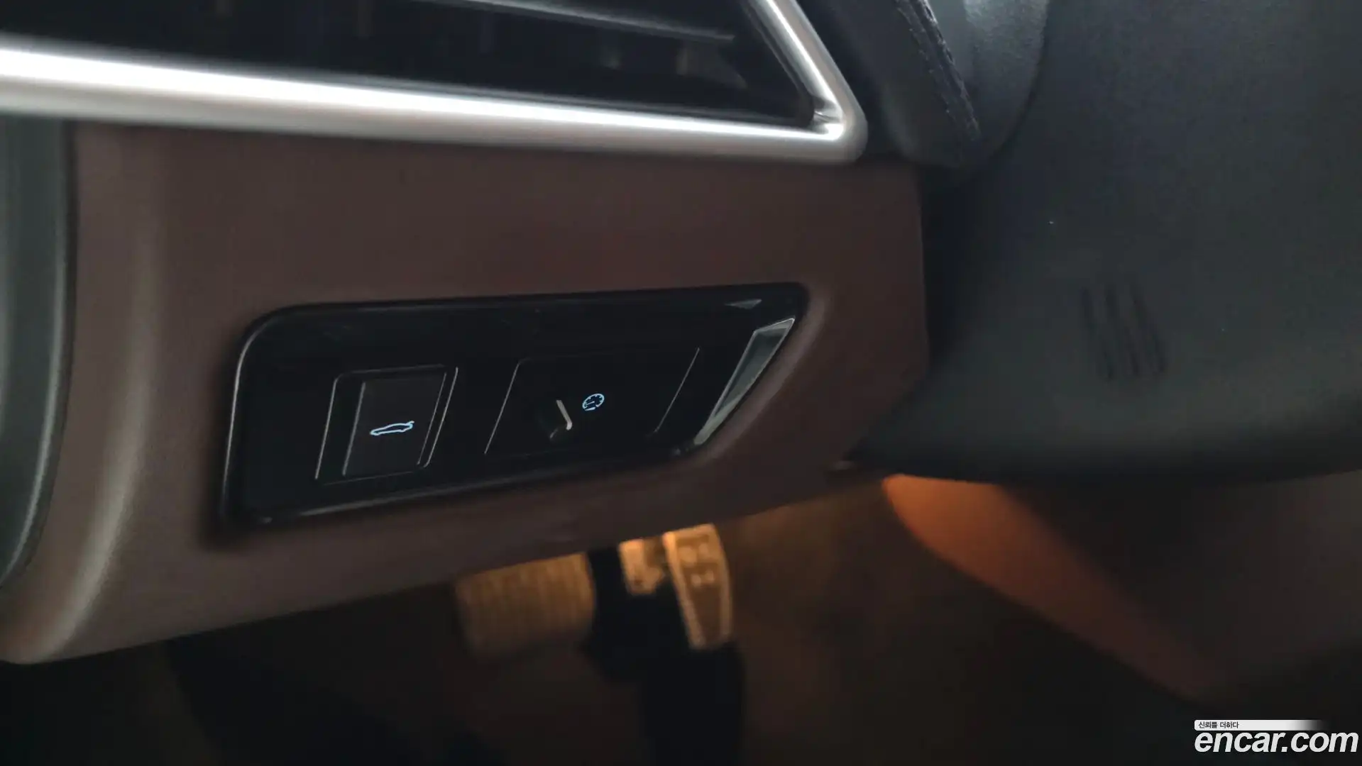 XE Jaguar 2017.9-OPTION-044