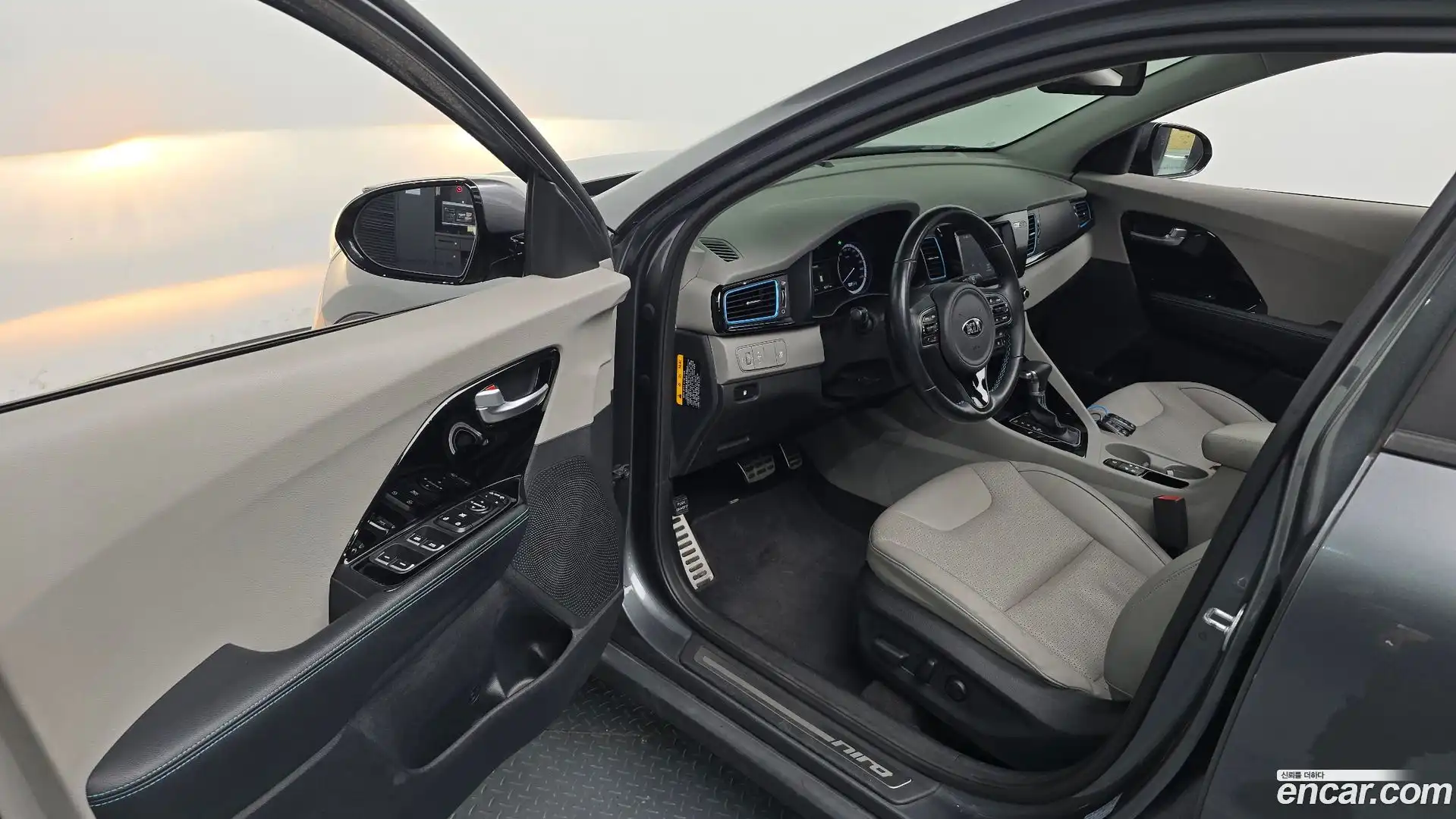 Niro Kia 2016.4-INNER-010