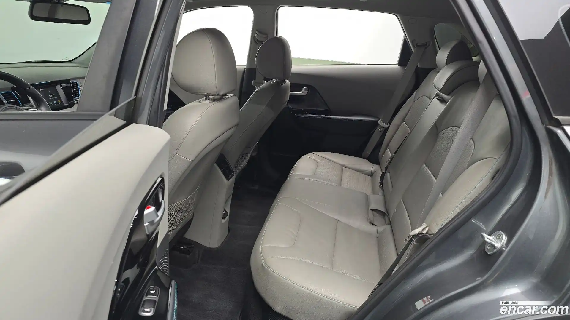 Niro Kia 2016.4-OPTION-016