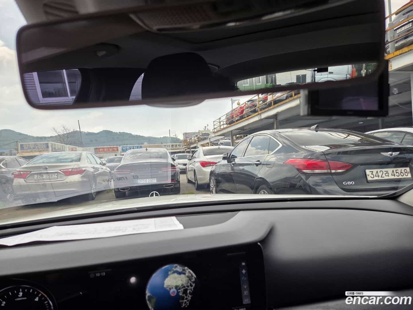 E-Class Mercedes-Benz 2017.0-OPTION-017