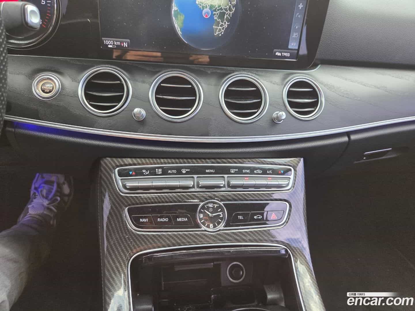 E-Class Mercedes-Benz 2017.0-OPTION-020