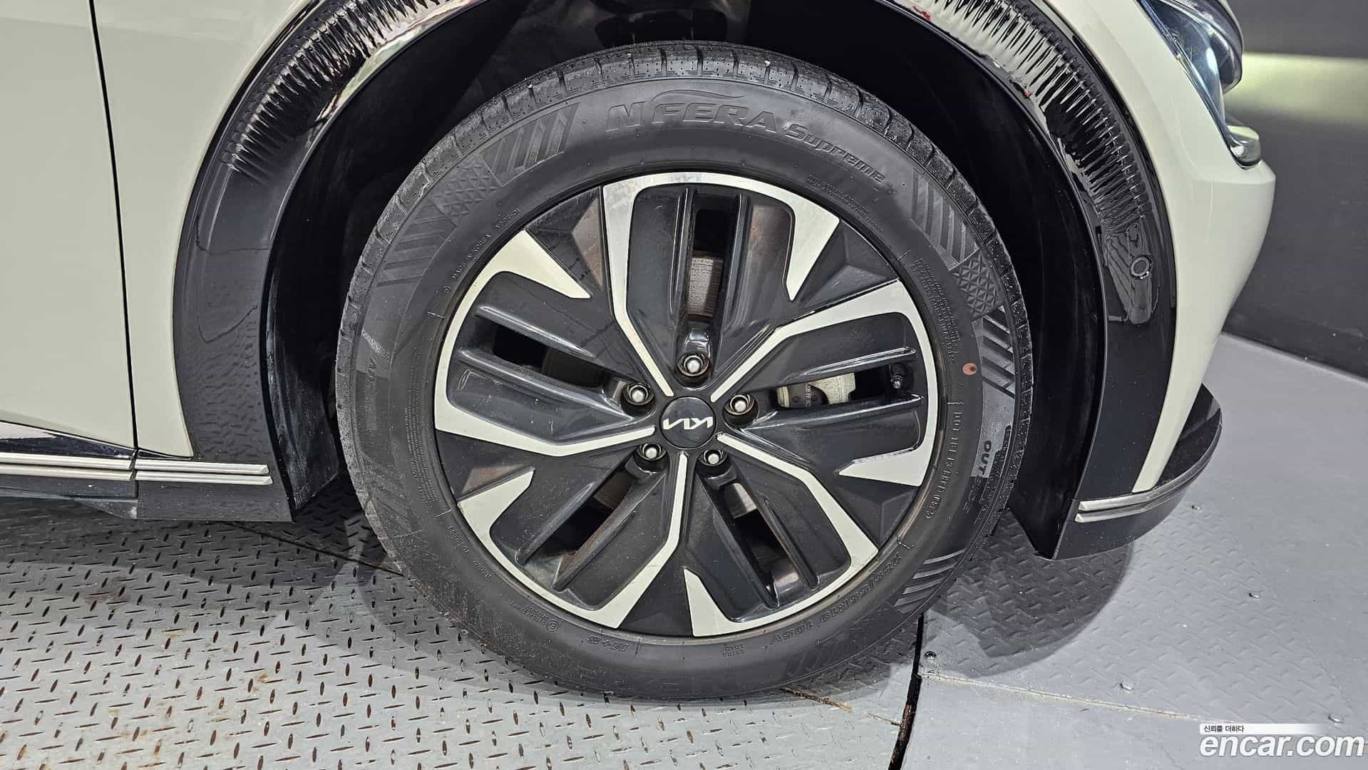 EV6 Kia 2022.2-OUTER-005