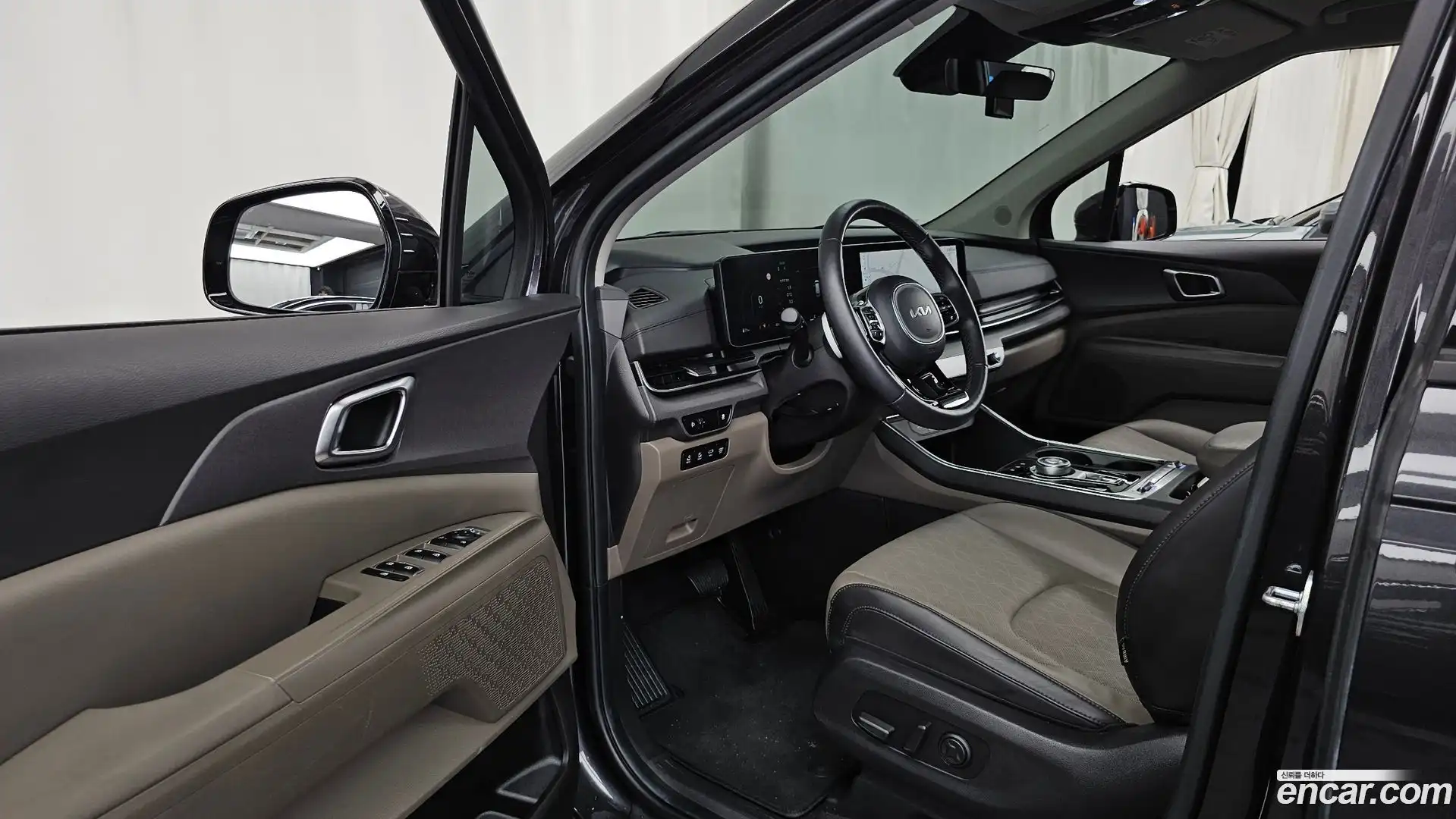 Canival Kia 2023.11-INNER-010
