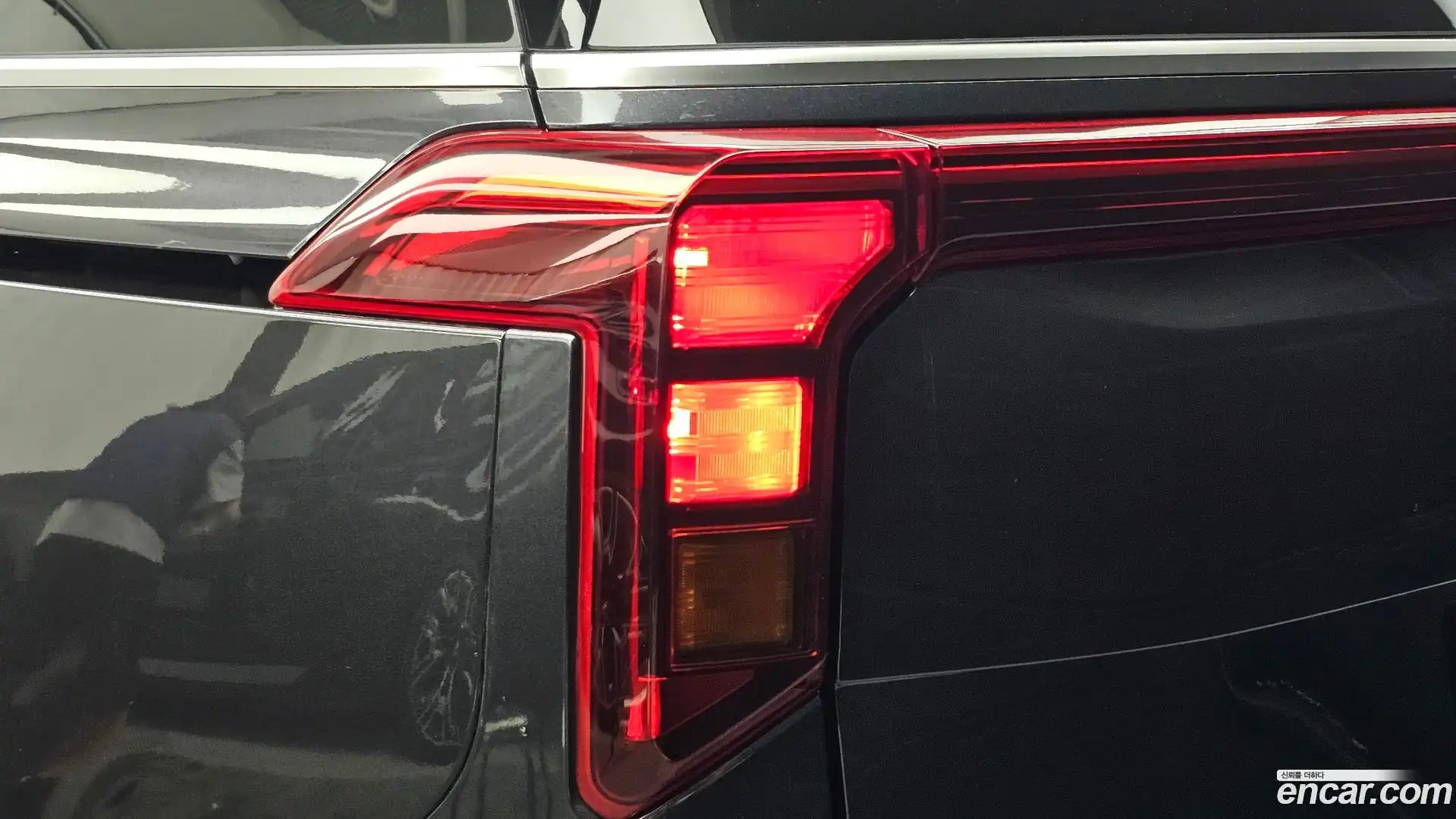 Canival Kia 2023.11-OUTER-033
