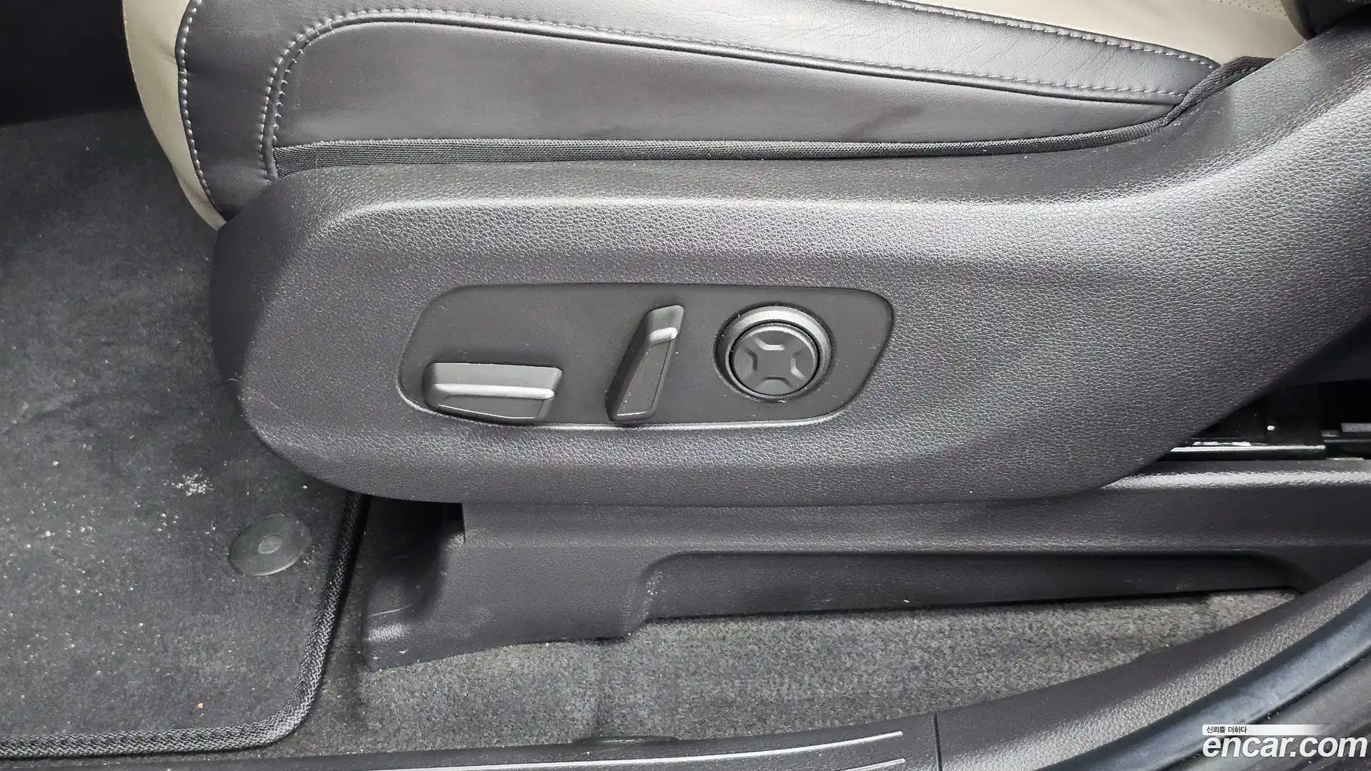 Canival Kia 2023.11-INNER-036
