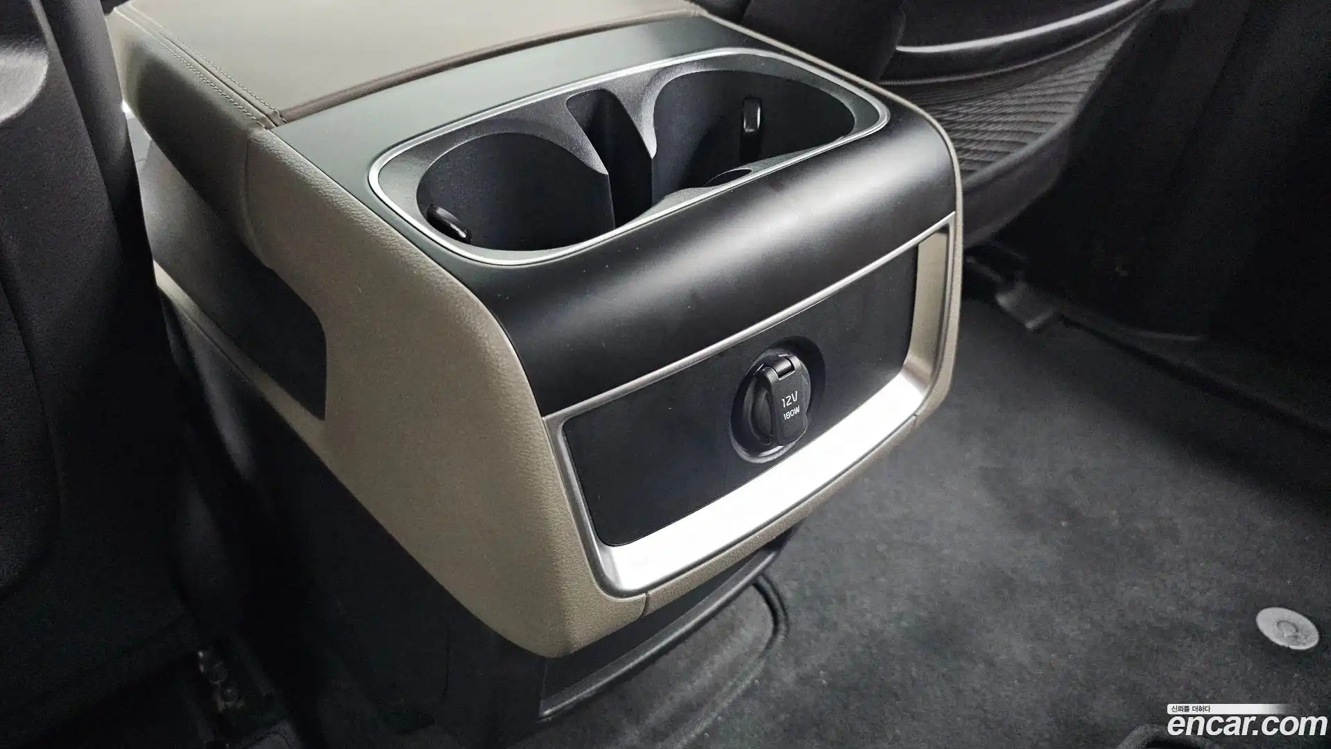 Canival Kia 2023.11-OPTION-045