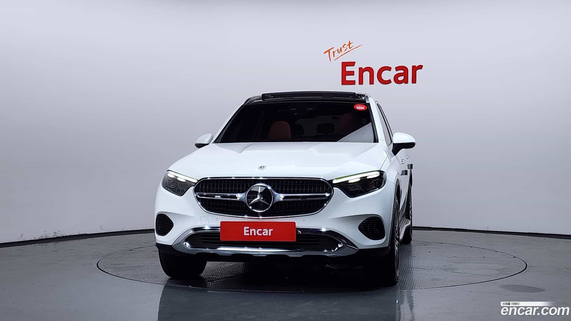 GLC-Class Mercedes-Benz 2023.6-OUTER-003