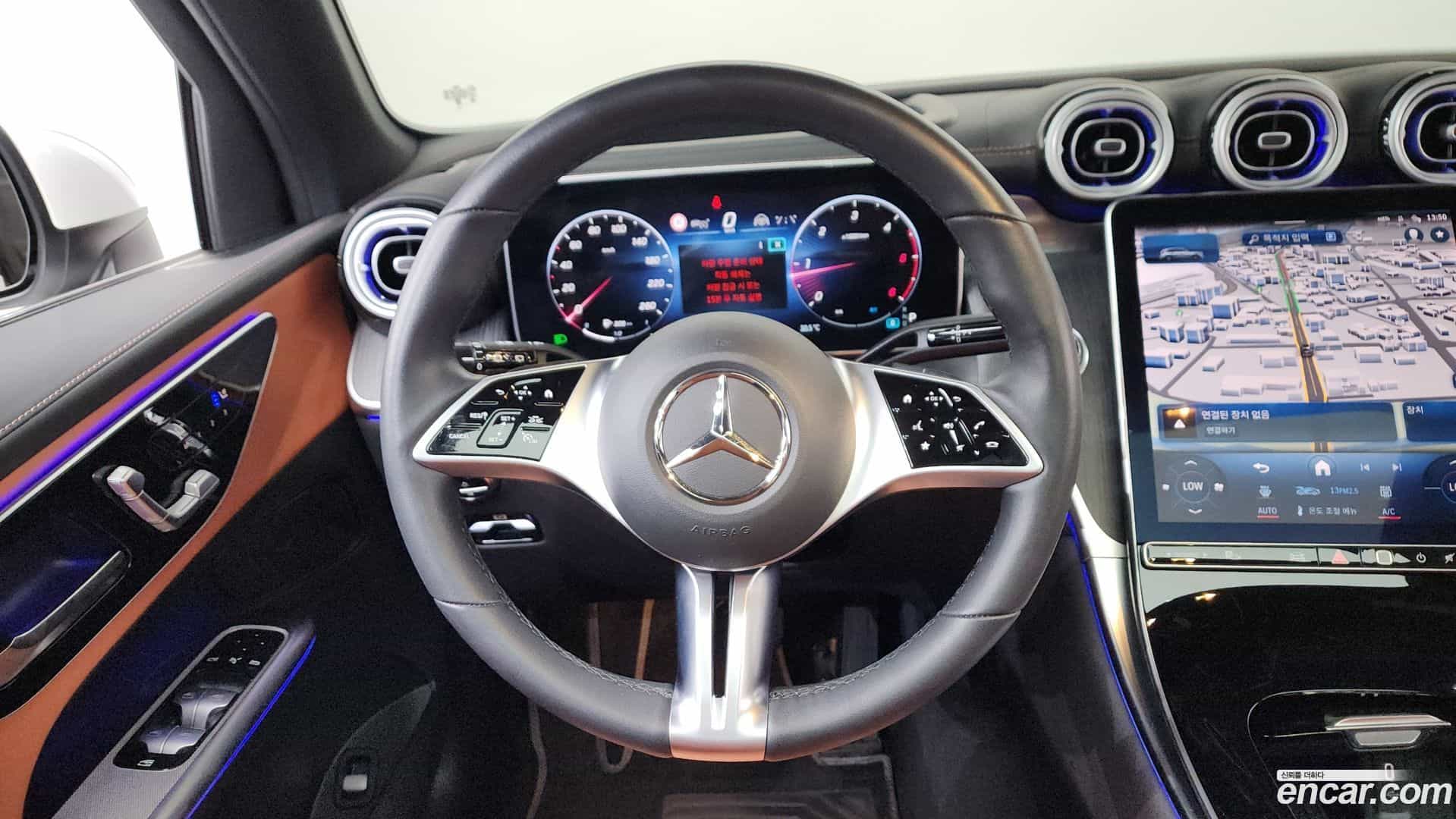 GLC-Class Mercedes-Benz 2023.6-OPTION-018