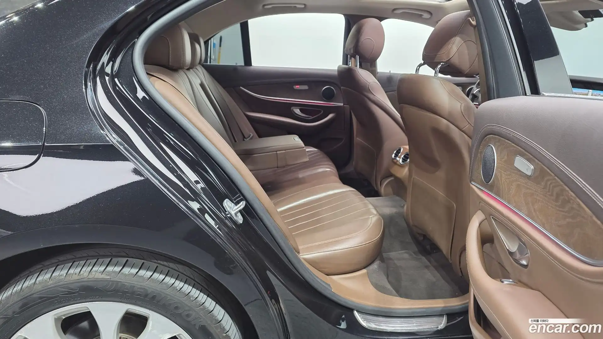 E-Class Mercedes-Benz 2017.7-OPTION-015