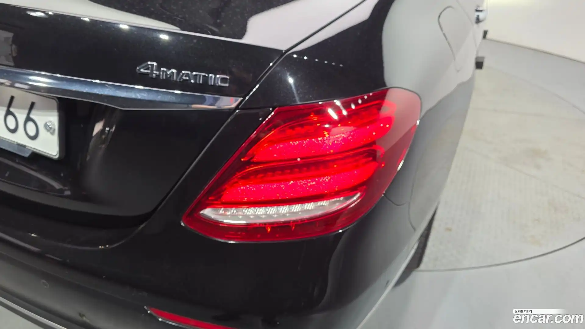 E-Class Mercedes-Benz 2017.7-OUTER-033