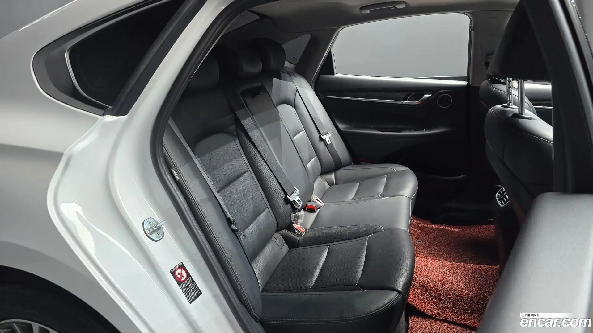 Grandeur Hyundai 2017.0-OPTION-015