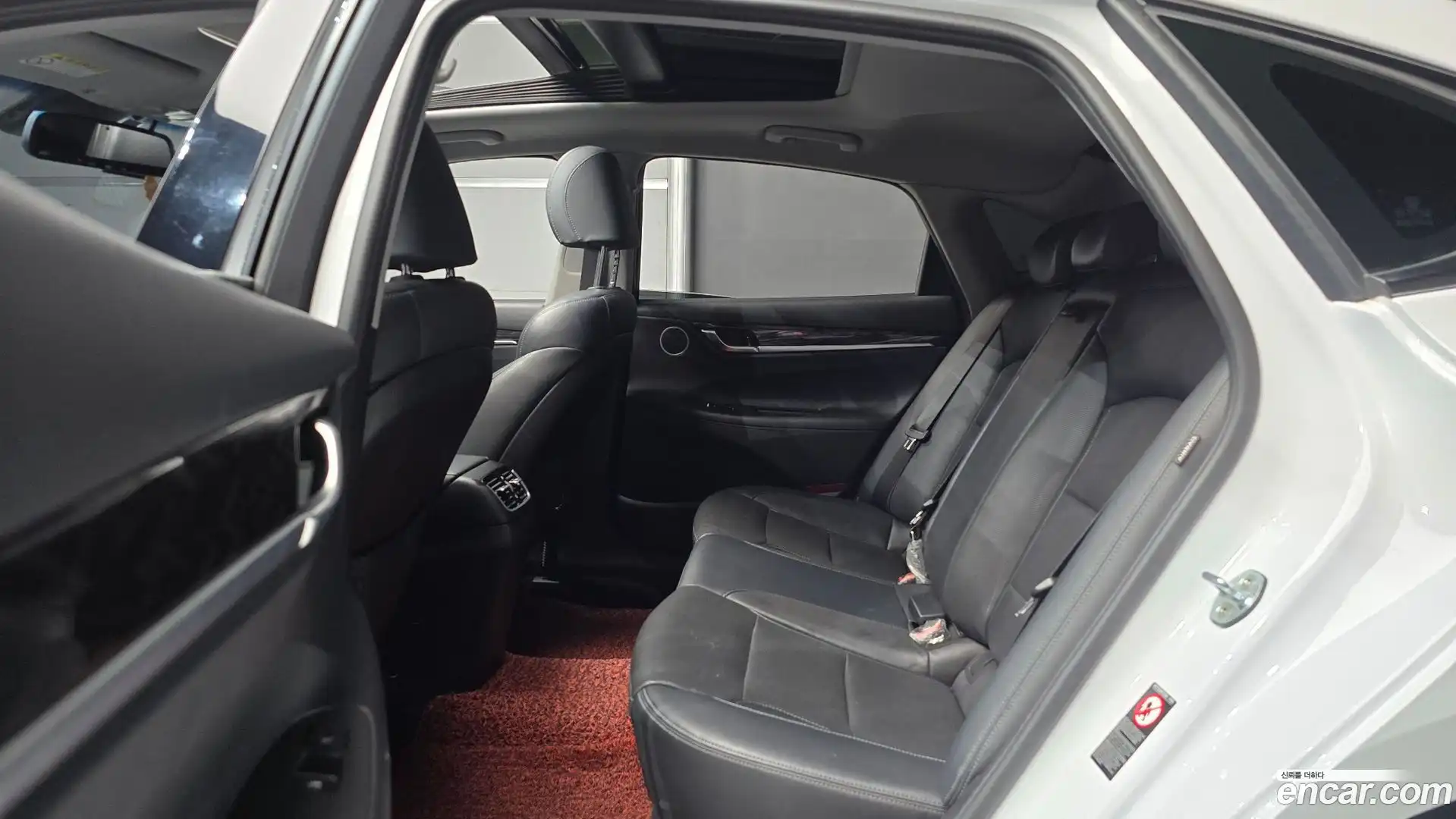 Grandeur Hyundai 2017.0-OPTION-016