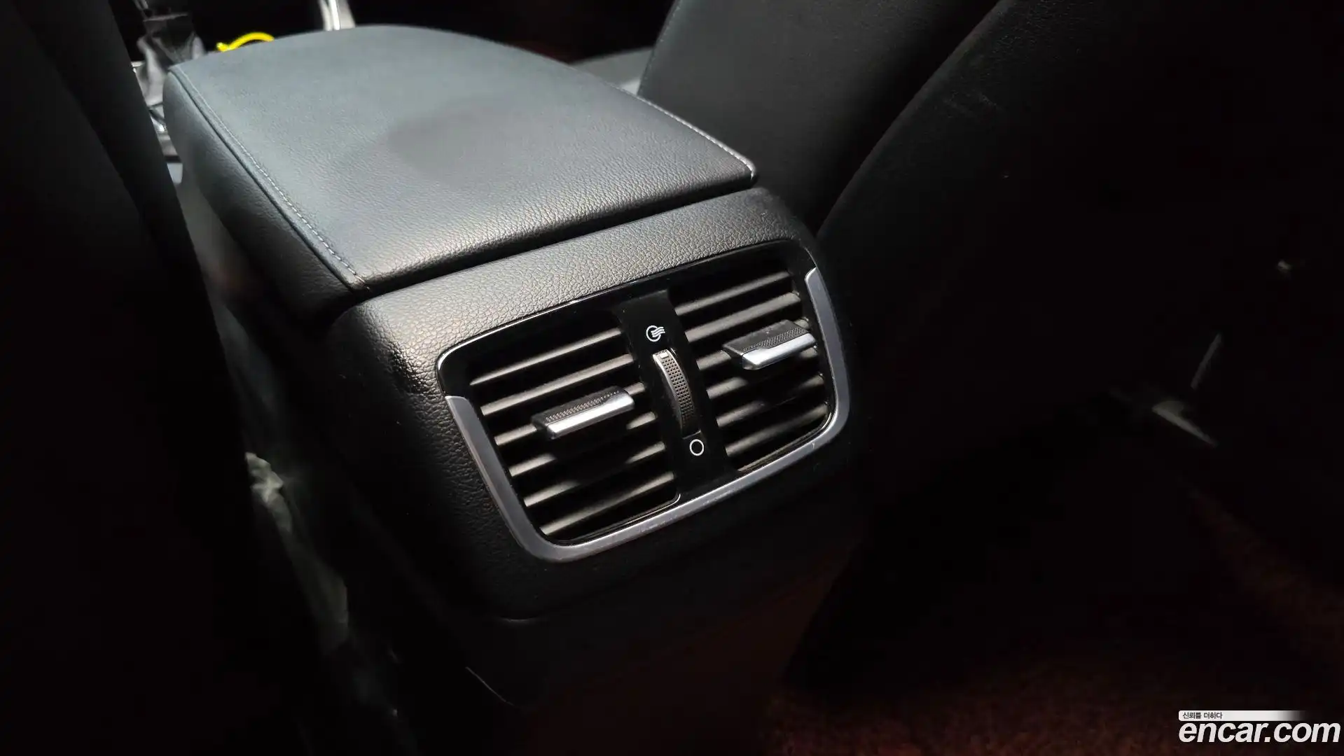 Grandeur Hyundai 2017.0-OPTION-040