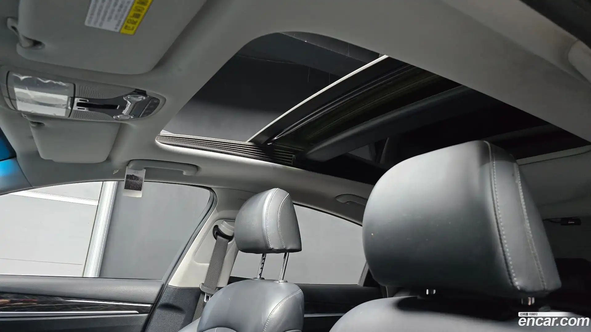 Grandeur Hyundai 2017.0-OPTION-043