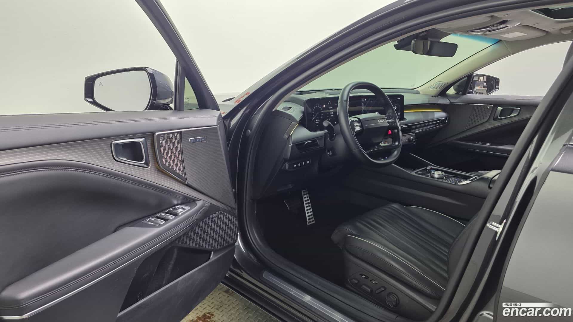 K8 Kia 2025.2-INNER-010