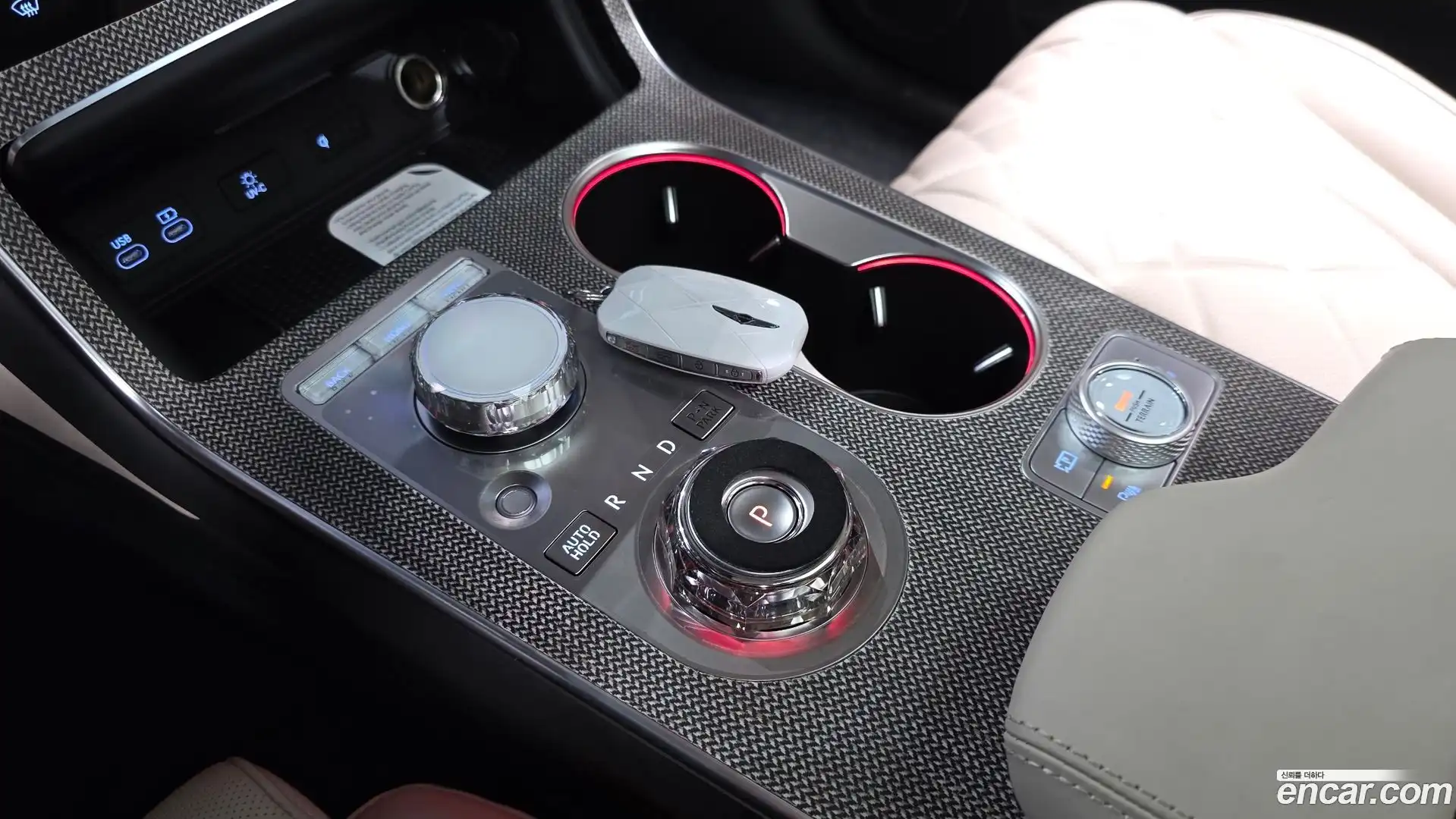 GV80 Genesis 2026.0-INNER-009