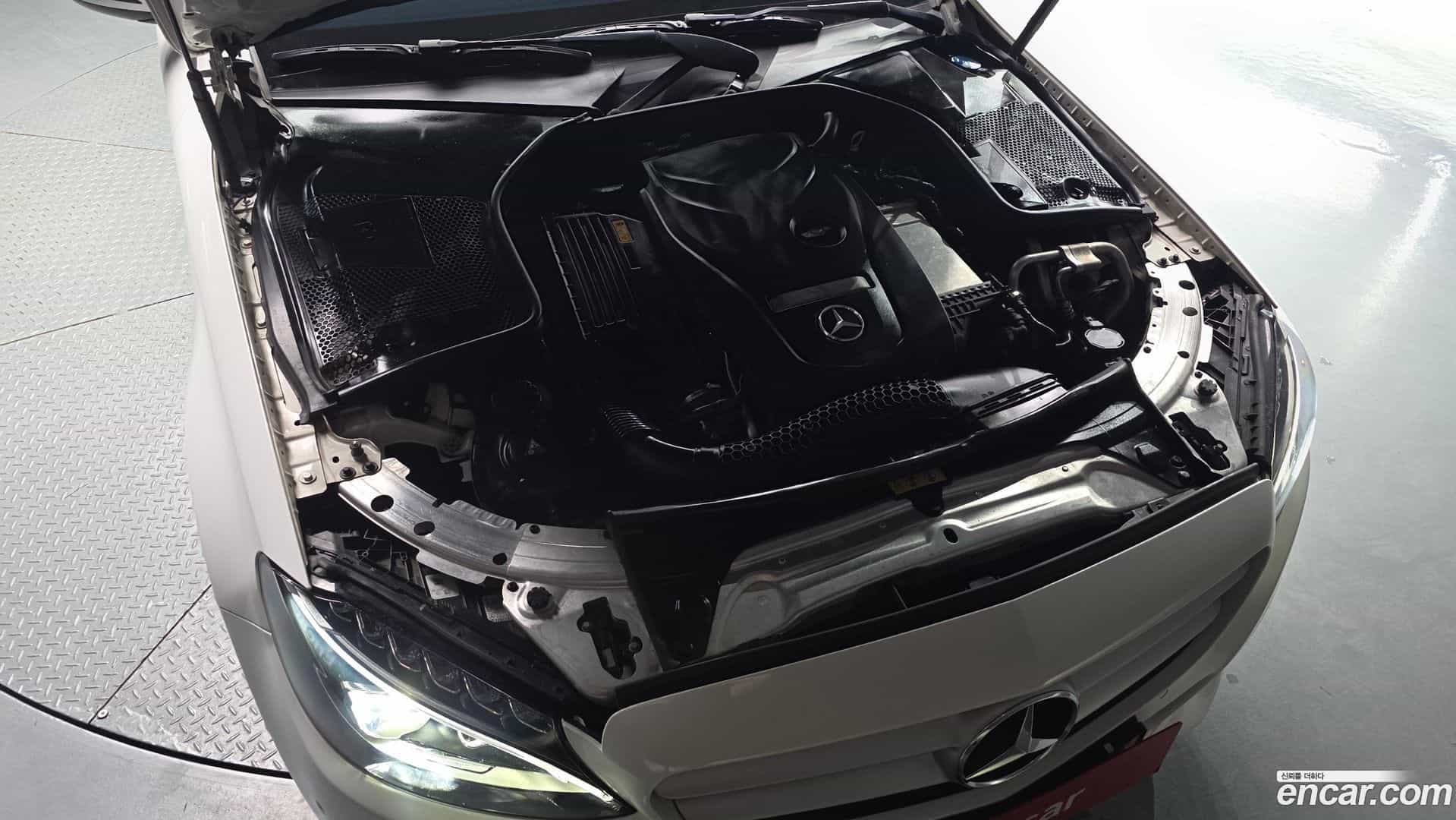C-Class Mercedes-Benz 2016.10-OUTER-006