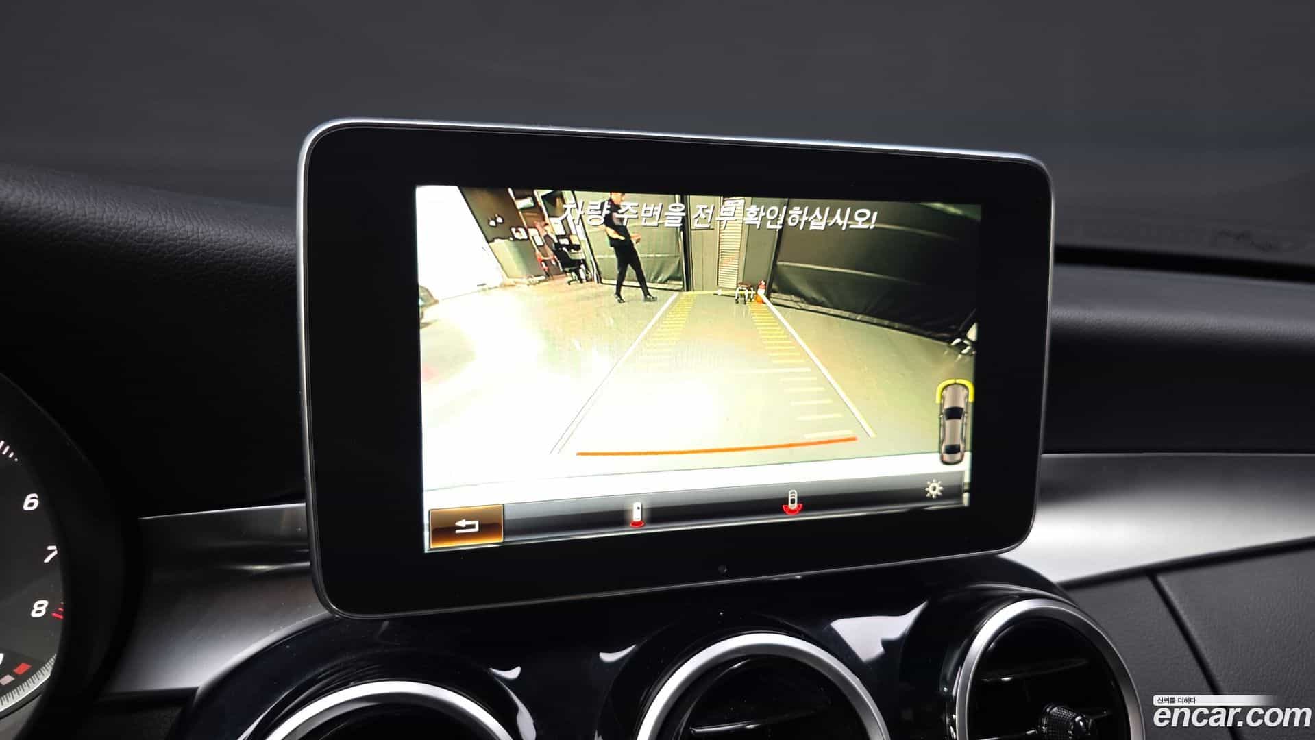 C-Class Mercedes-Benz 2016.10-OPTION-019