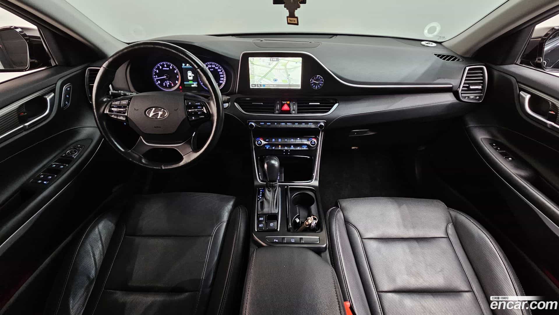 Grandeur Hyundai 2018.8-INNER-007