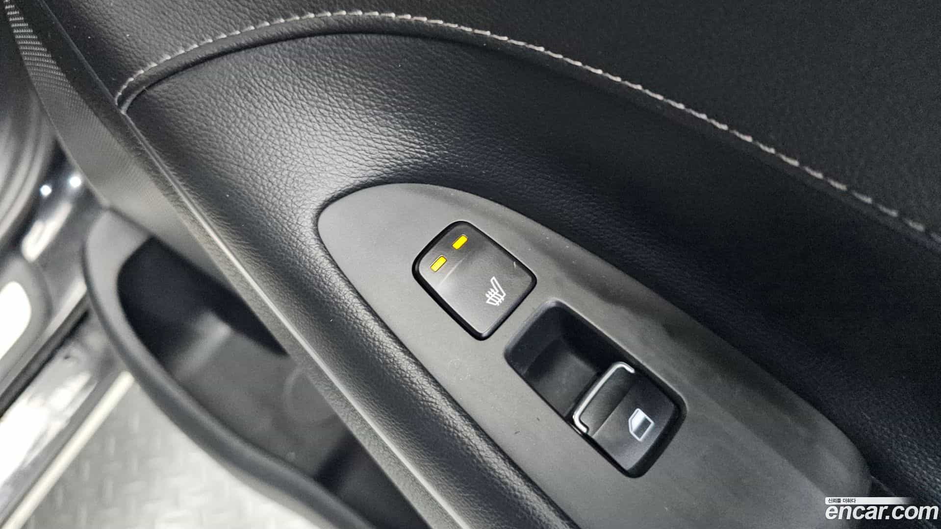 Grandeur Hyundai 2018.8-OPTION-049