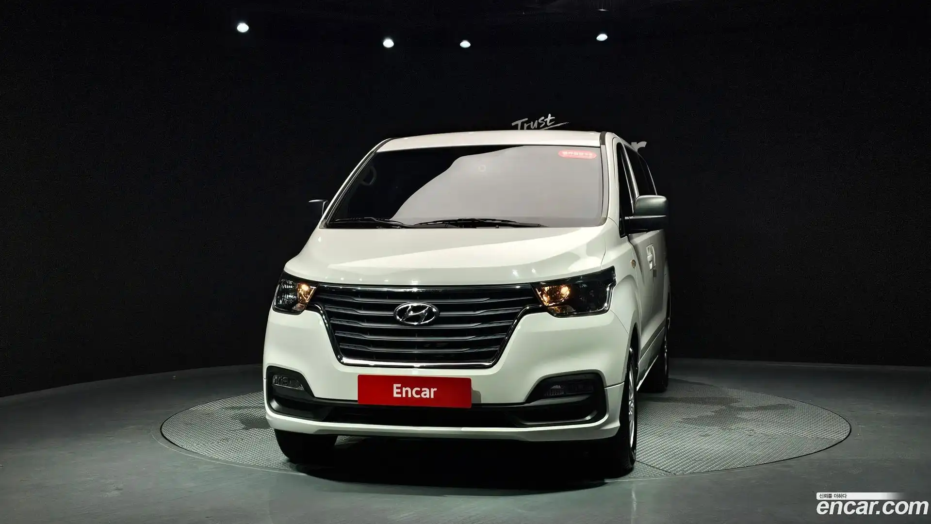 Starex Hyundai 2019.5-OUTER-003