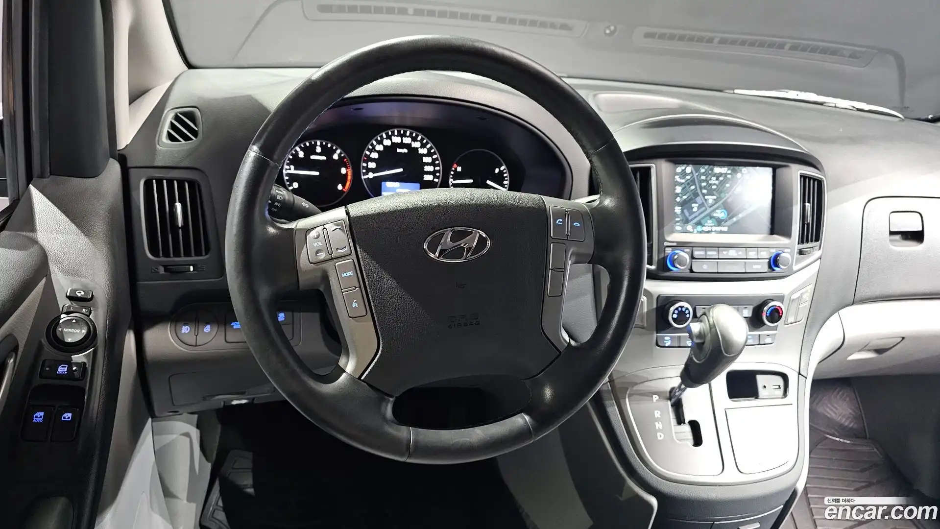 Starex Hyundai 2019.5-OPTION-017