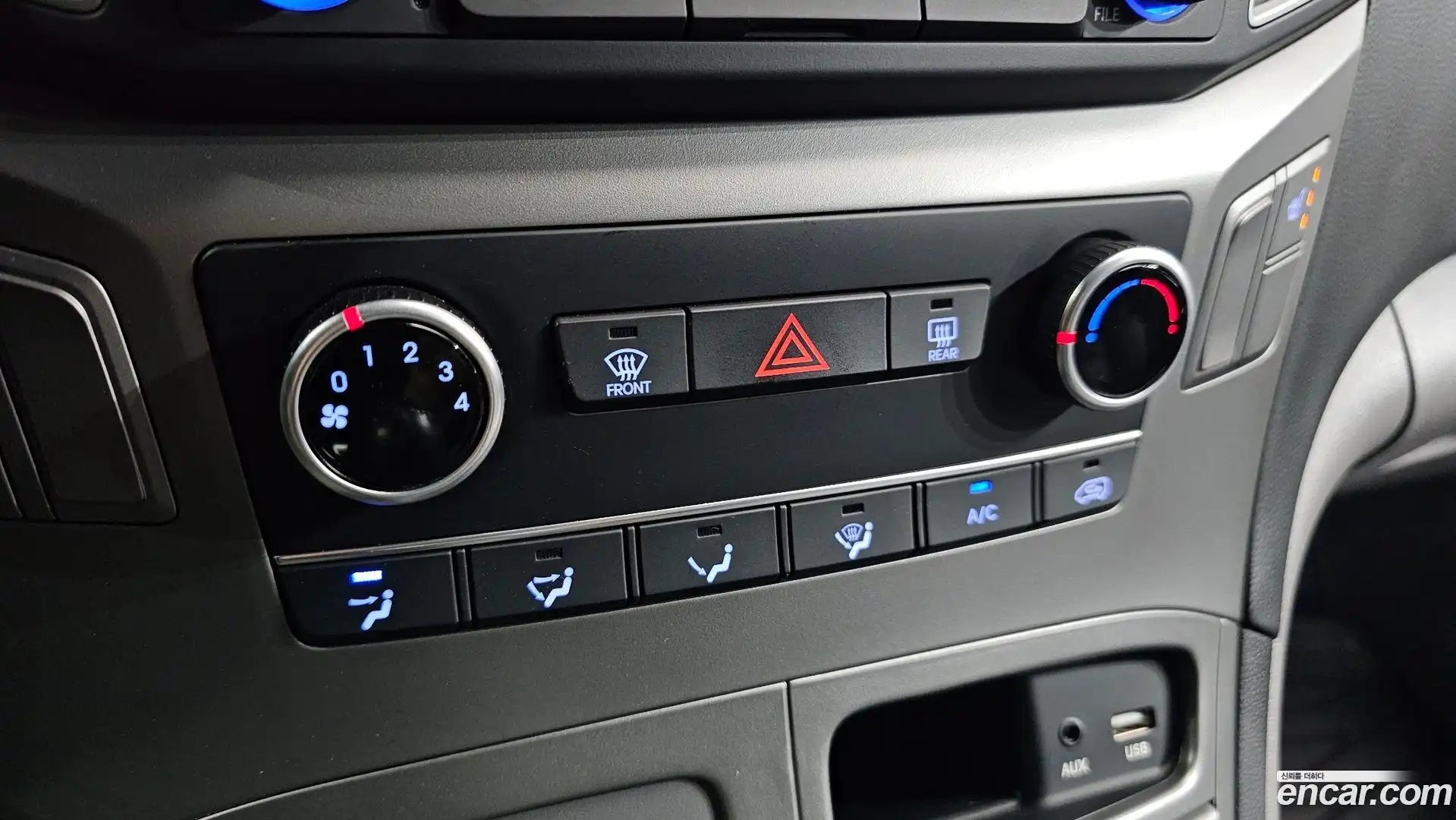 Starex Hyundai 2019.5-OPTION-021
