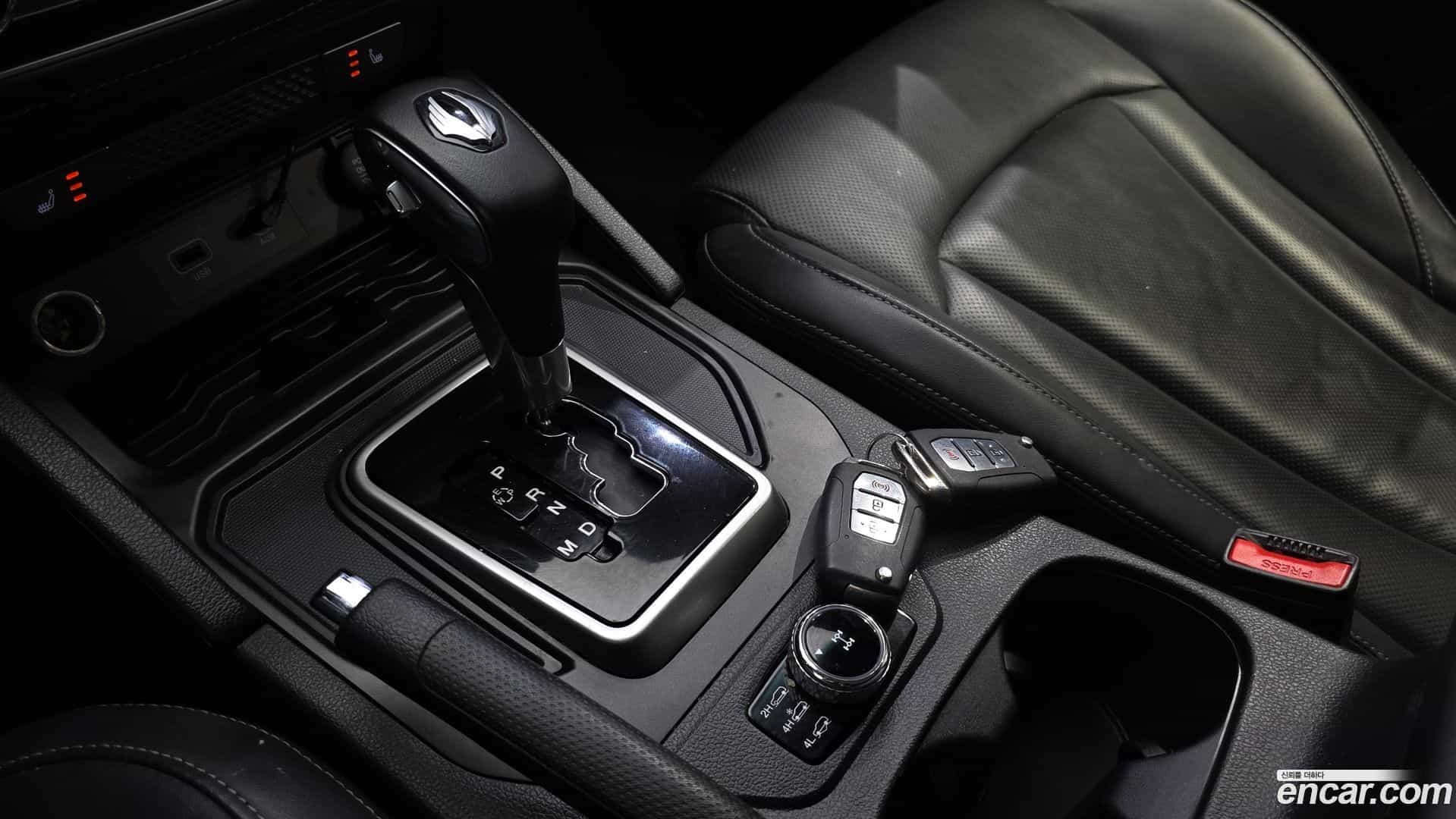 Rexton KG Mobility 2019.3-INNER-009