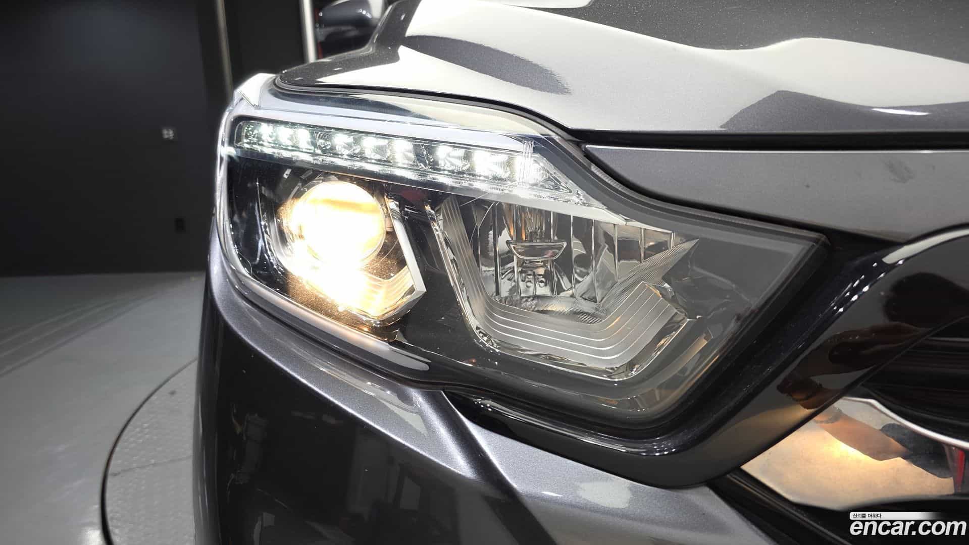 Rexton KG Mobility 2019.3-OUTER-032