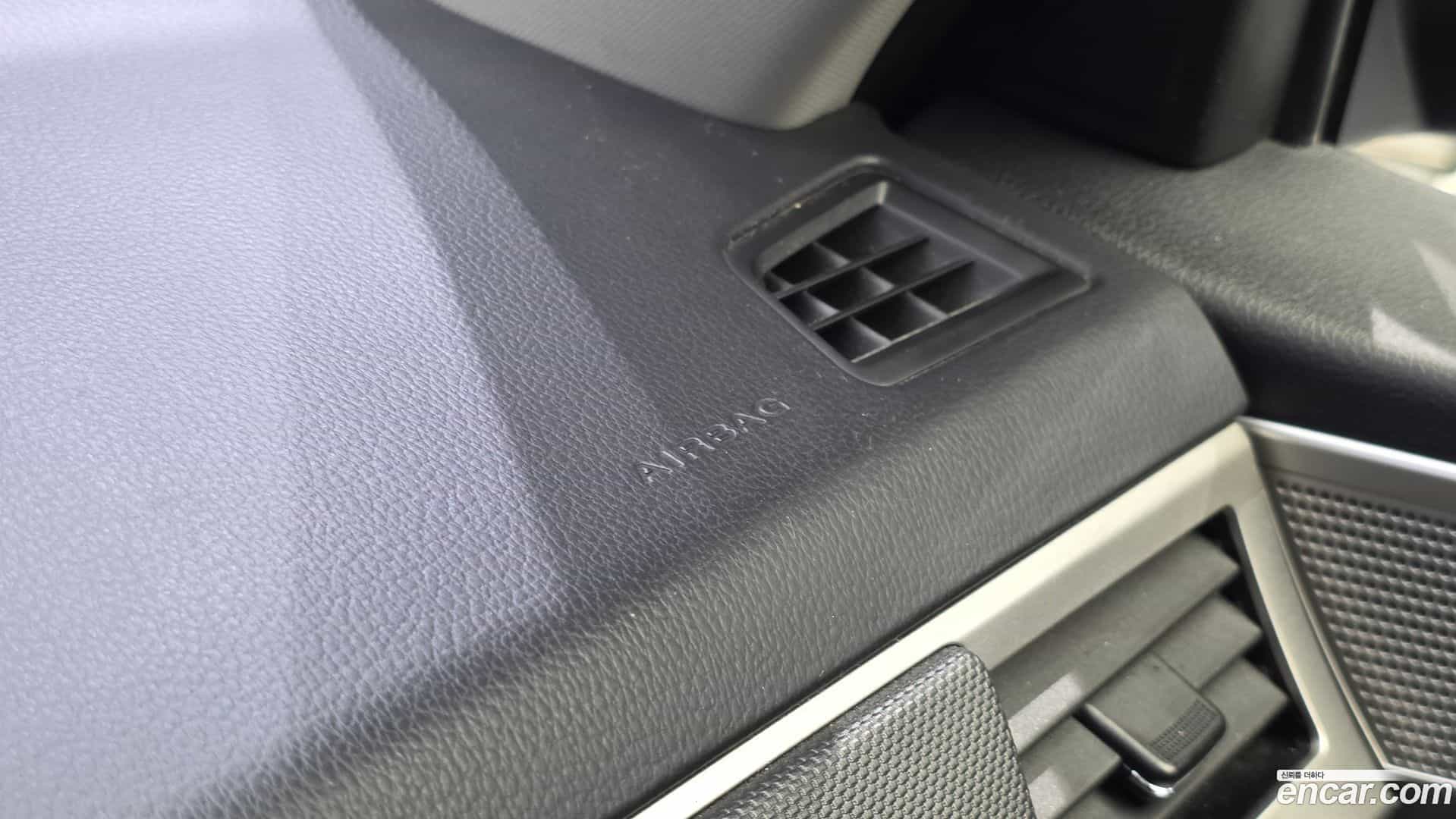 Rexton KG Mobility 2019.3-OPTION-041
