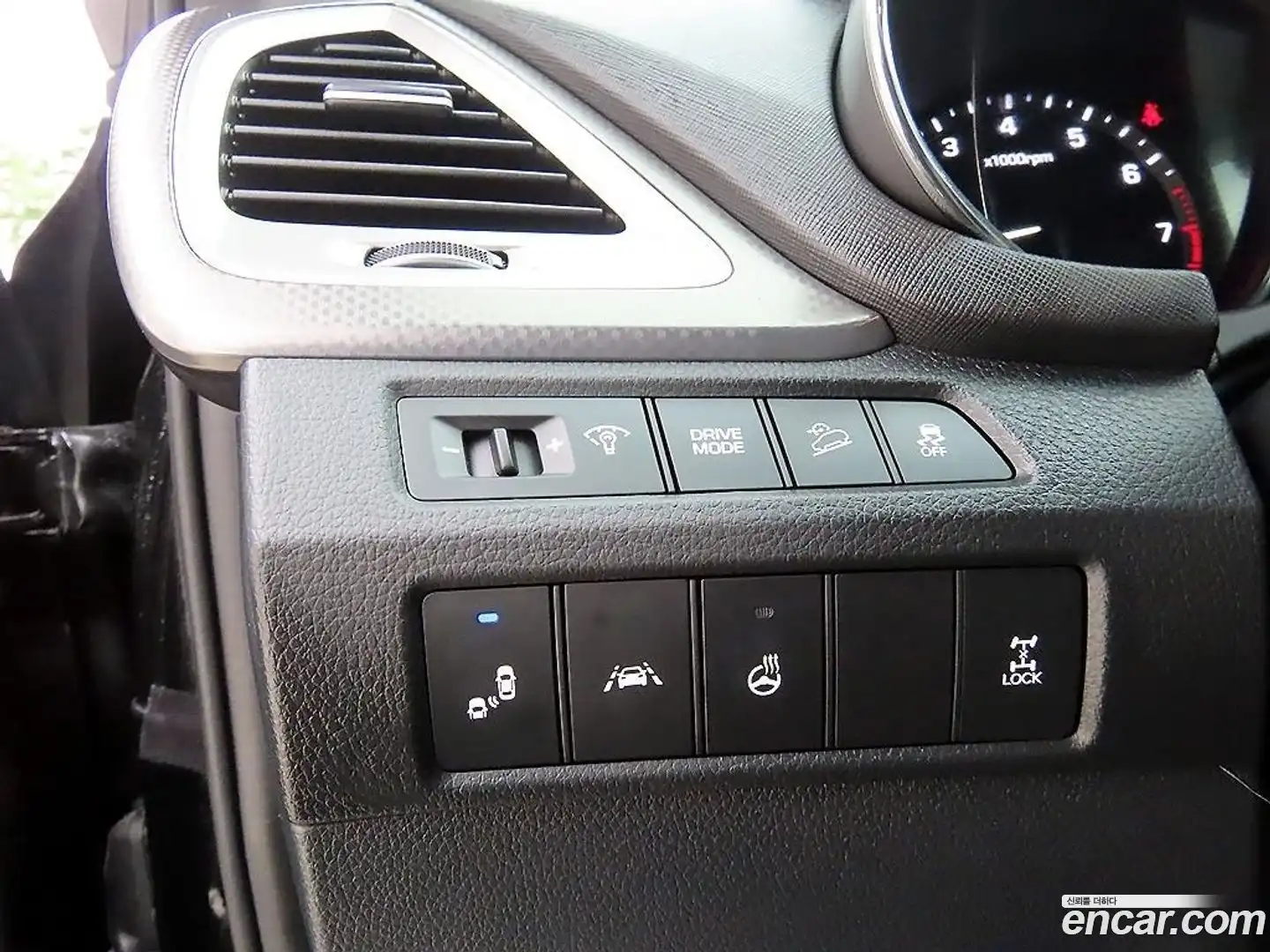 Maxcruz Hyundai 2018.10-OPTION-015