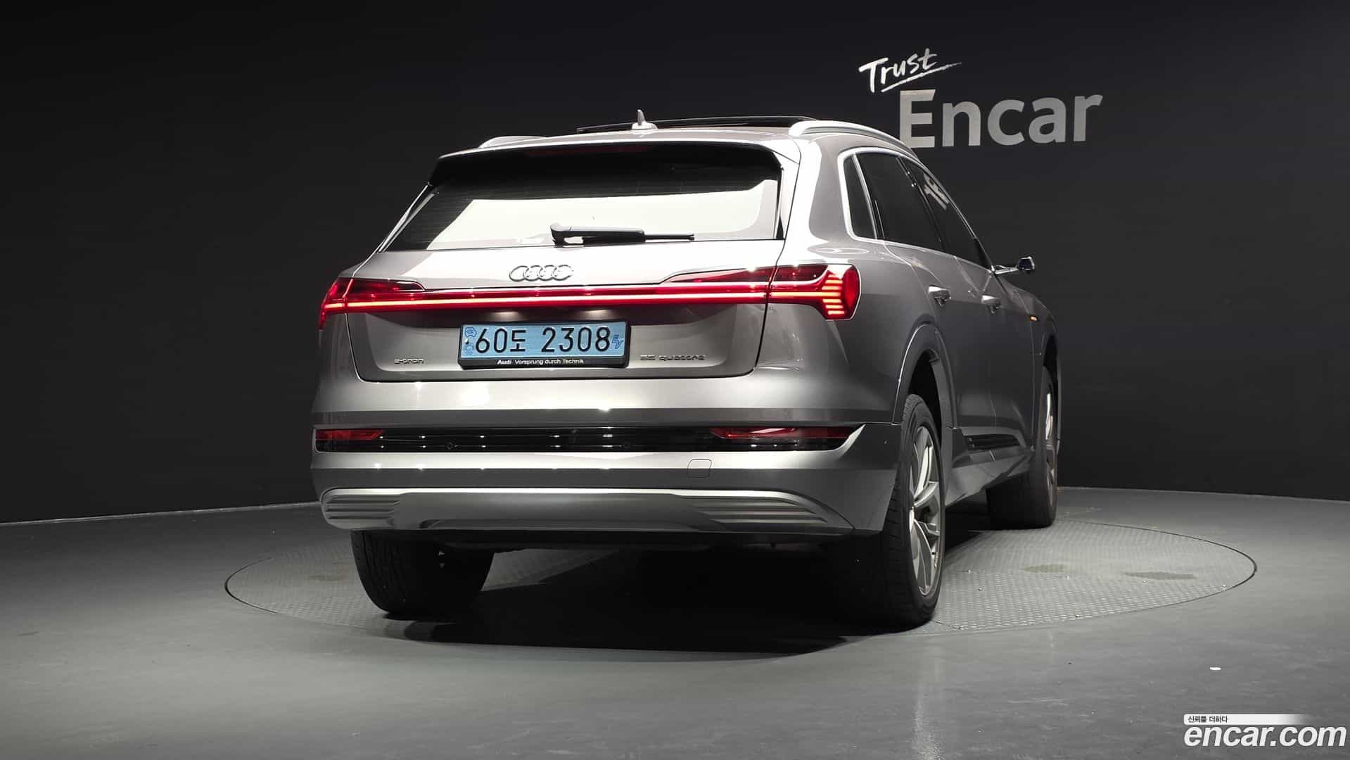 e-tron Audi 2020.6-OUTER-004